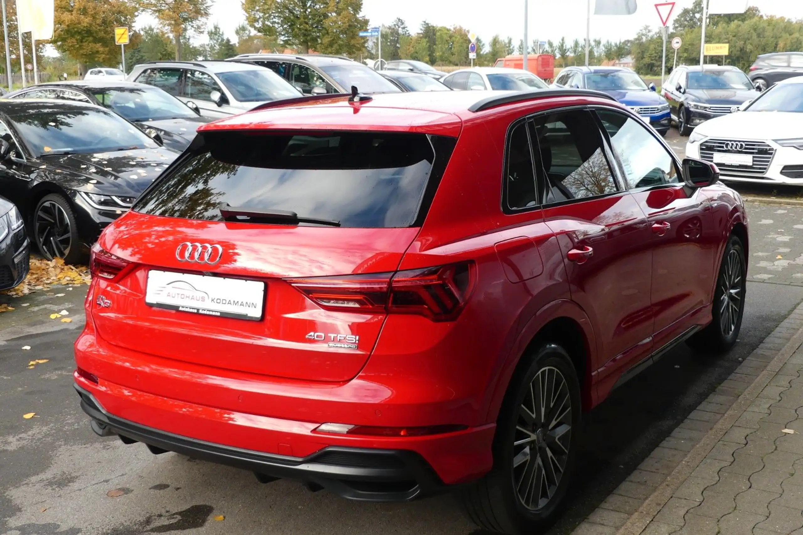 Audi - Q3