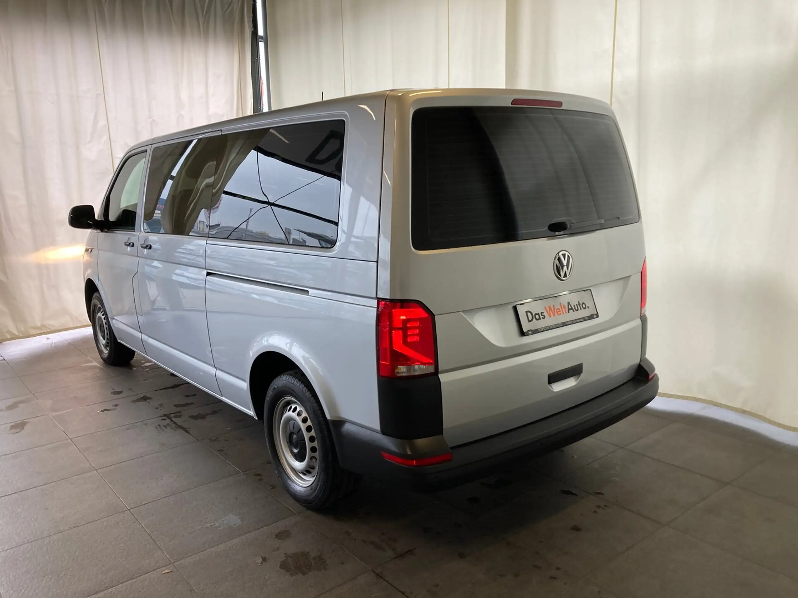 Volkswagen - T6.1 Transporter