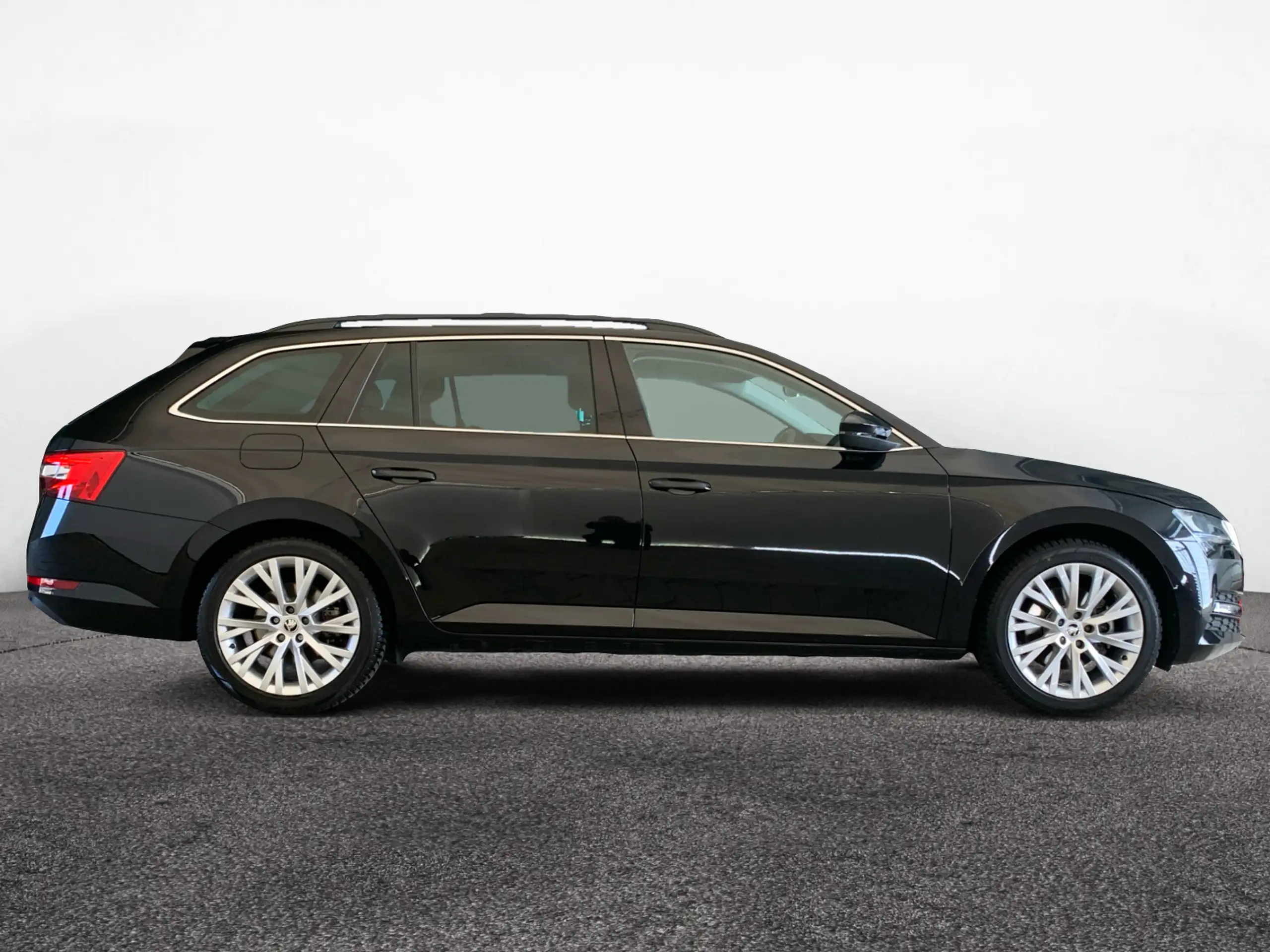 Skoda - Superb