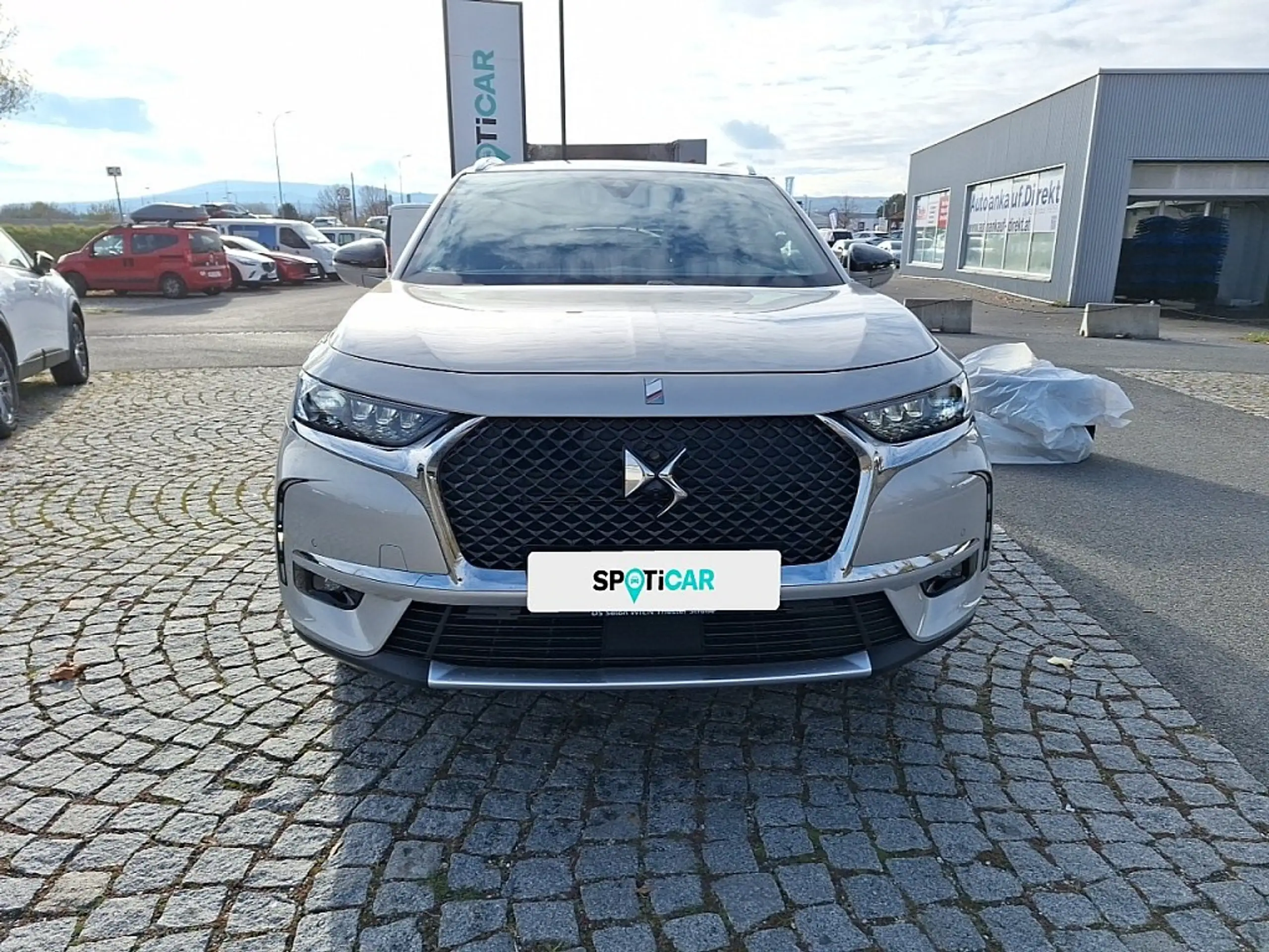 DS Automobiles - DS 7 Crossback