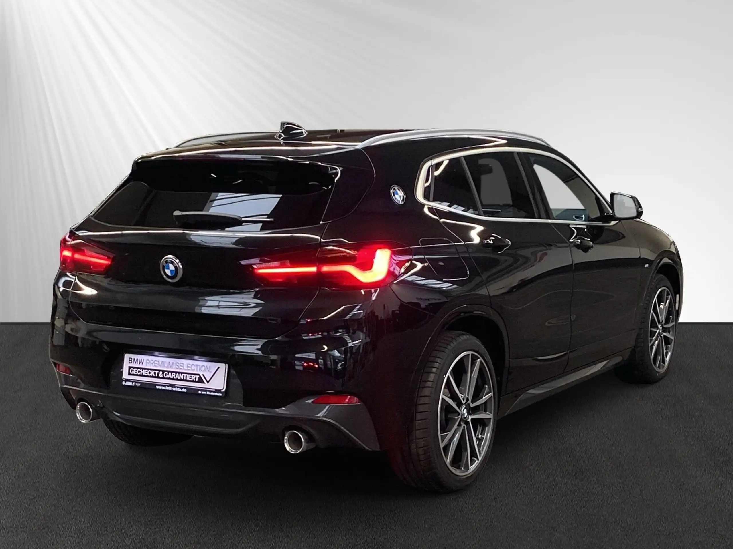 BMW - X2