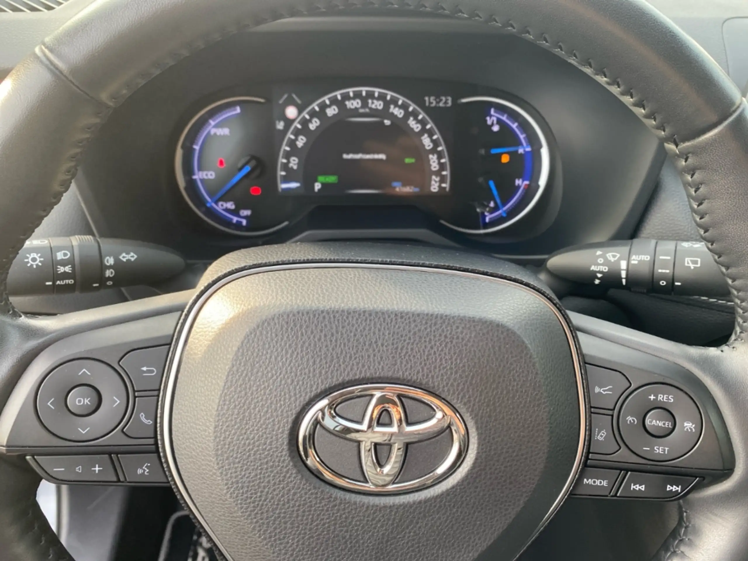 Toyota - RAV 4