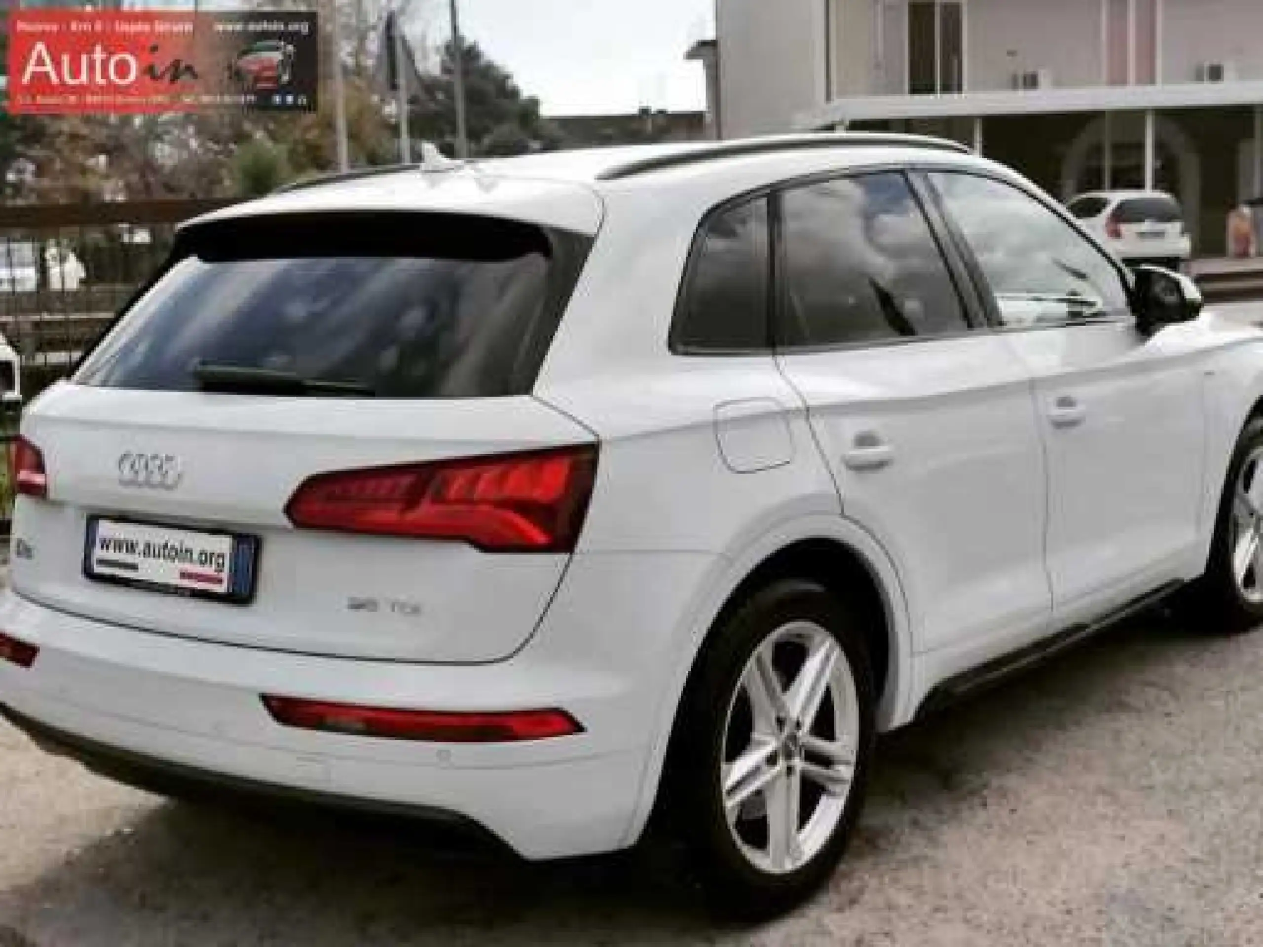 Audi - Q5