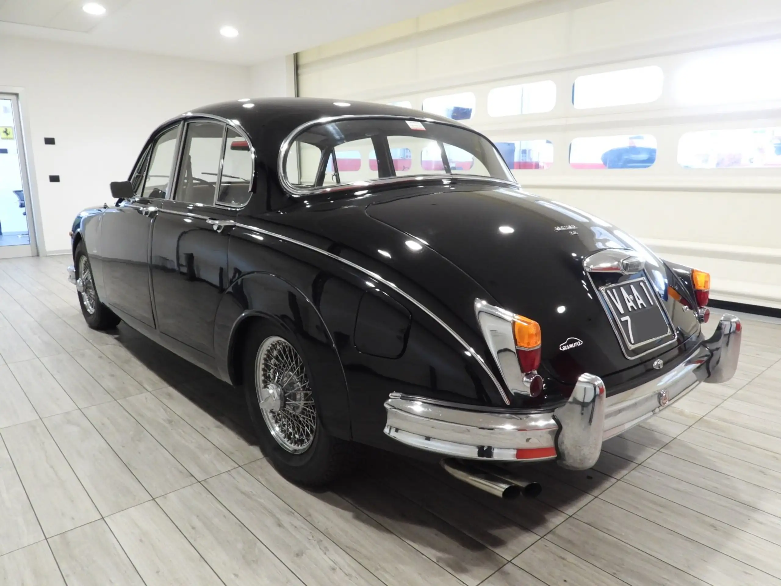 Jaguar - MK II