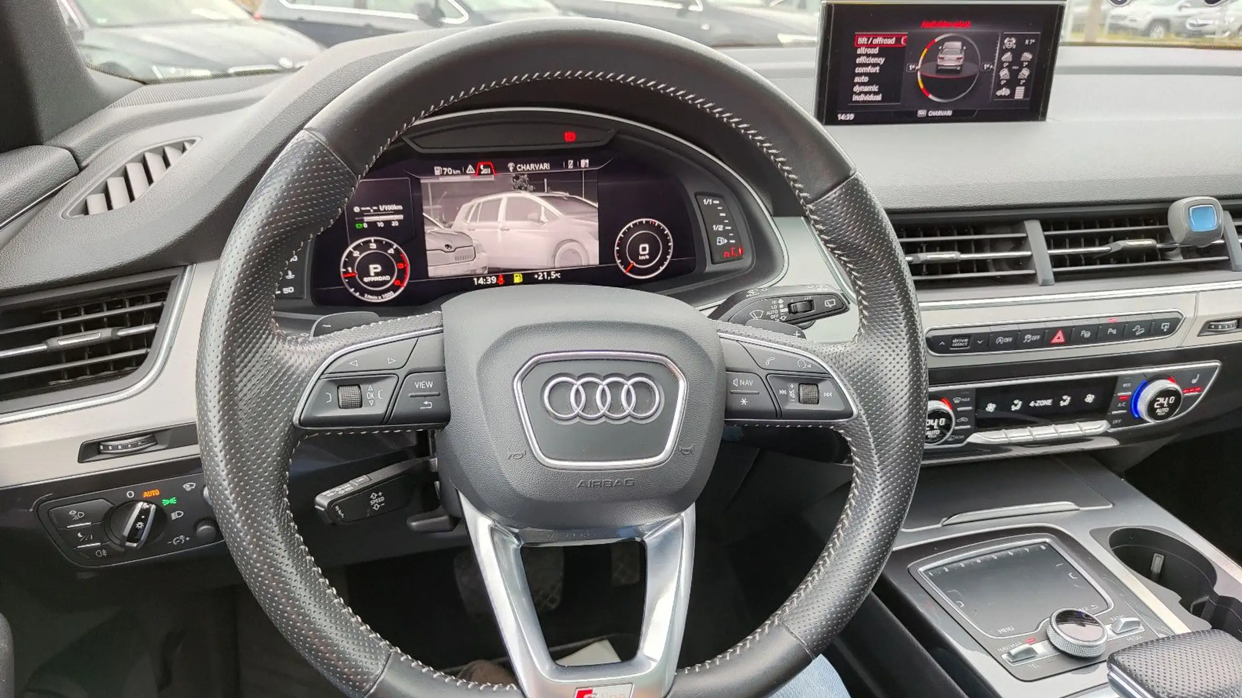 Audi - Q7