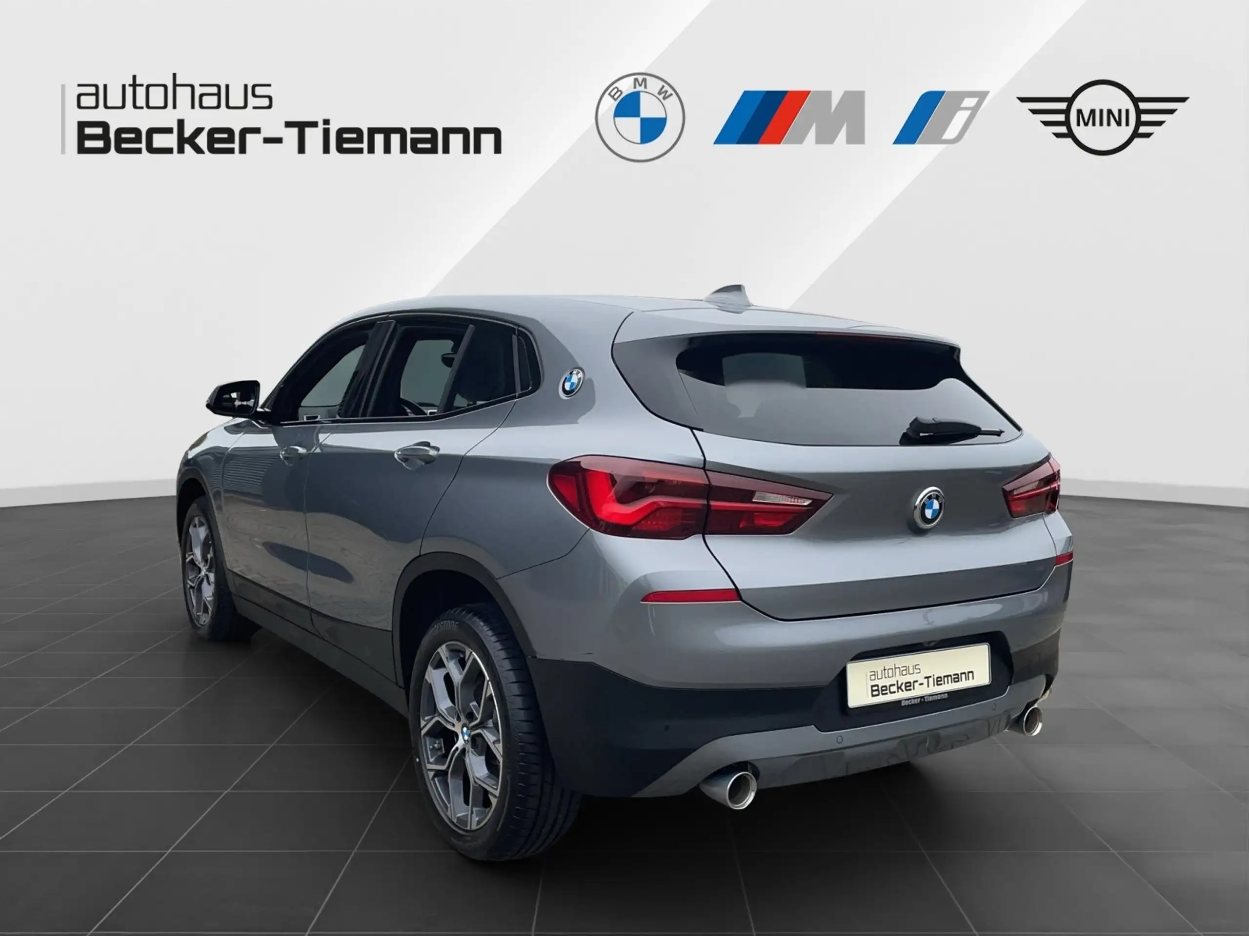 BMW - X2