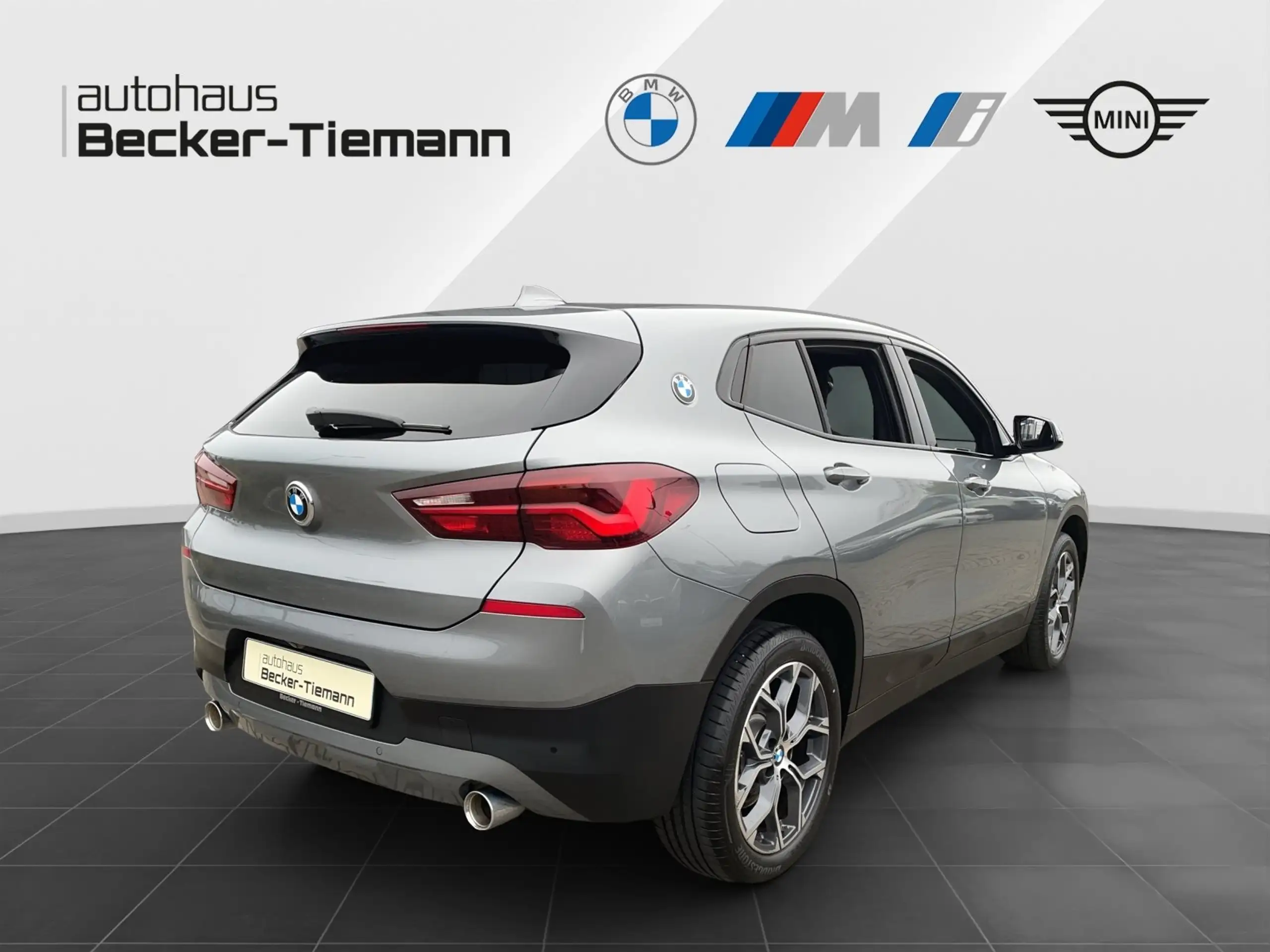 BMW - X2