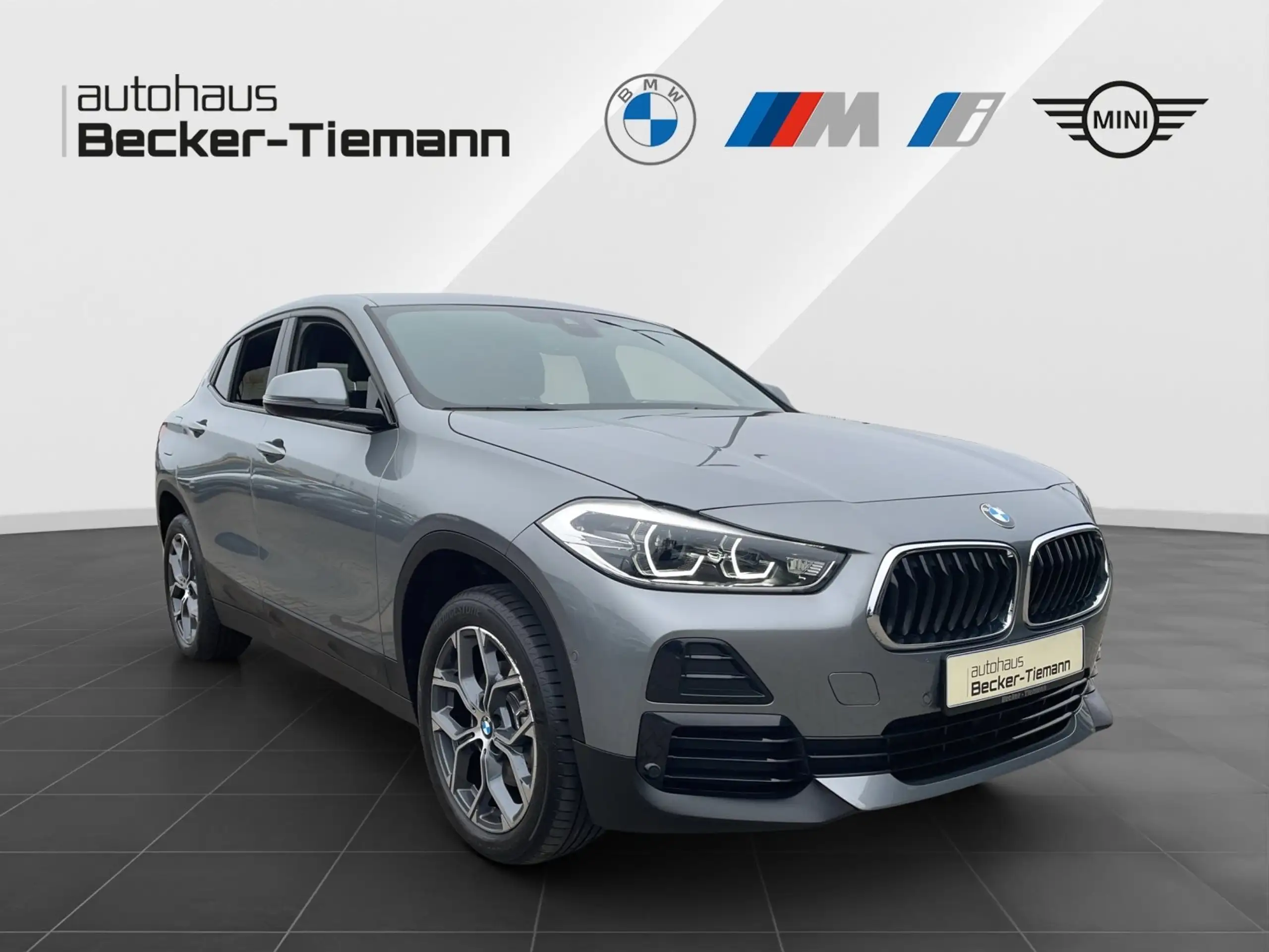 BMW - X2