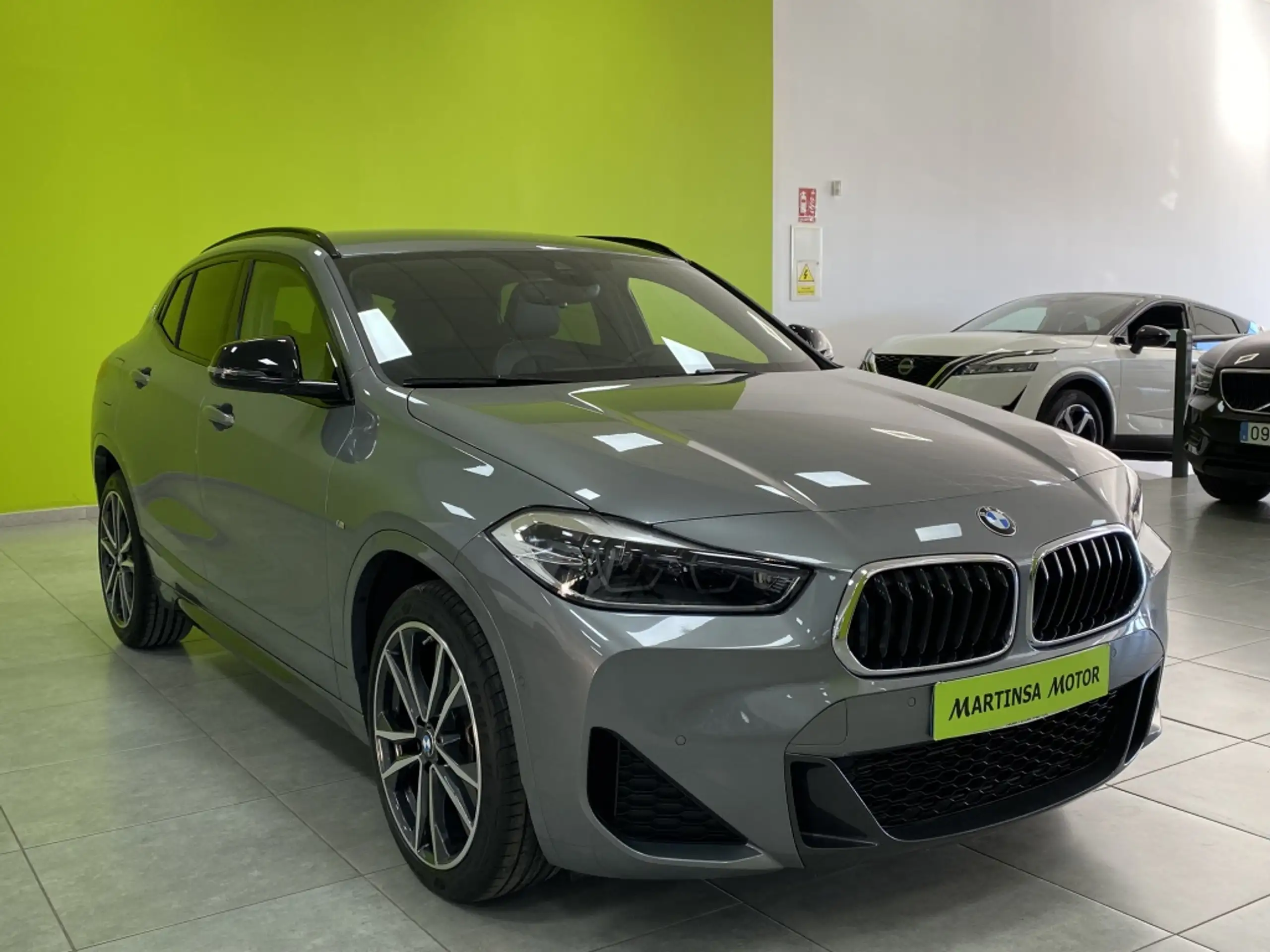 BMW - X2