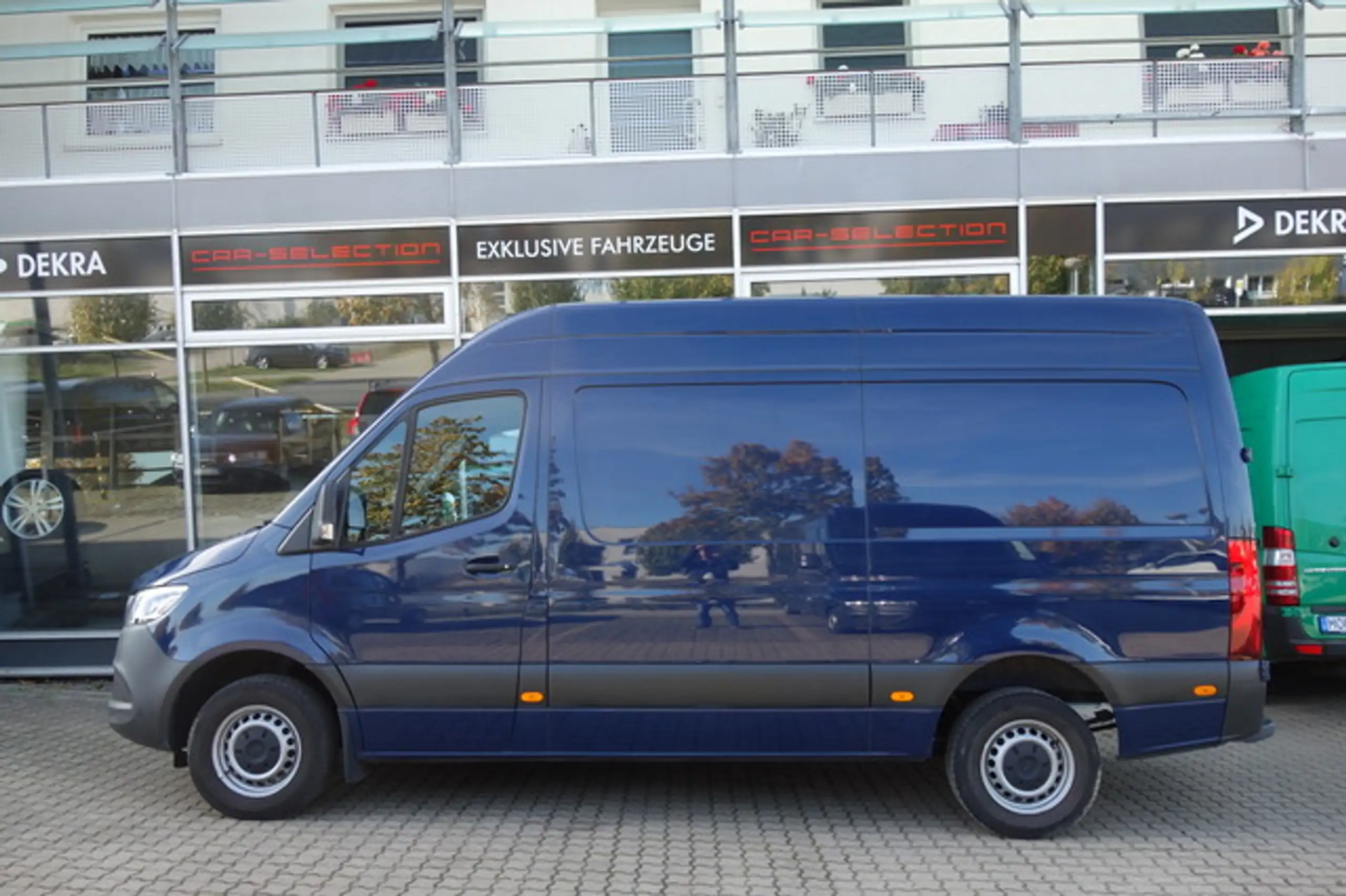 Mercedes-Benz - Sprinter