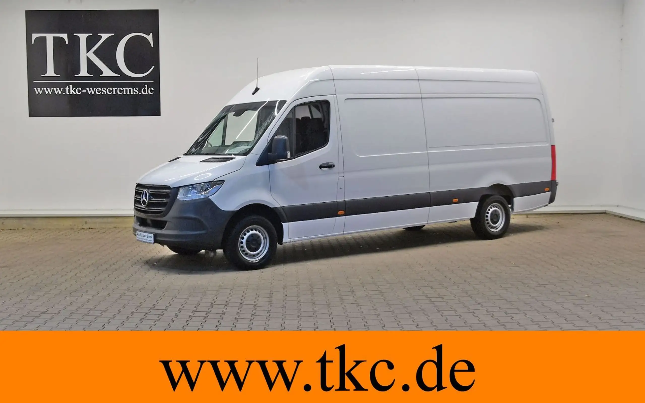 Mercedes-Benz - Sprinter