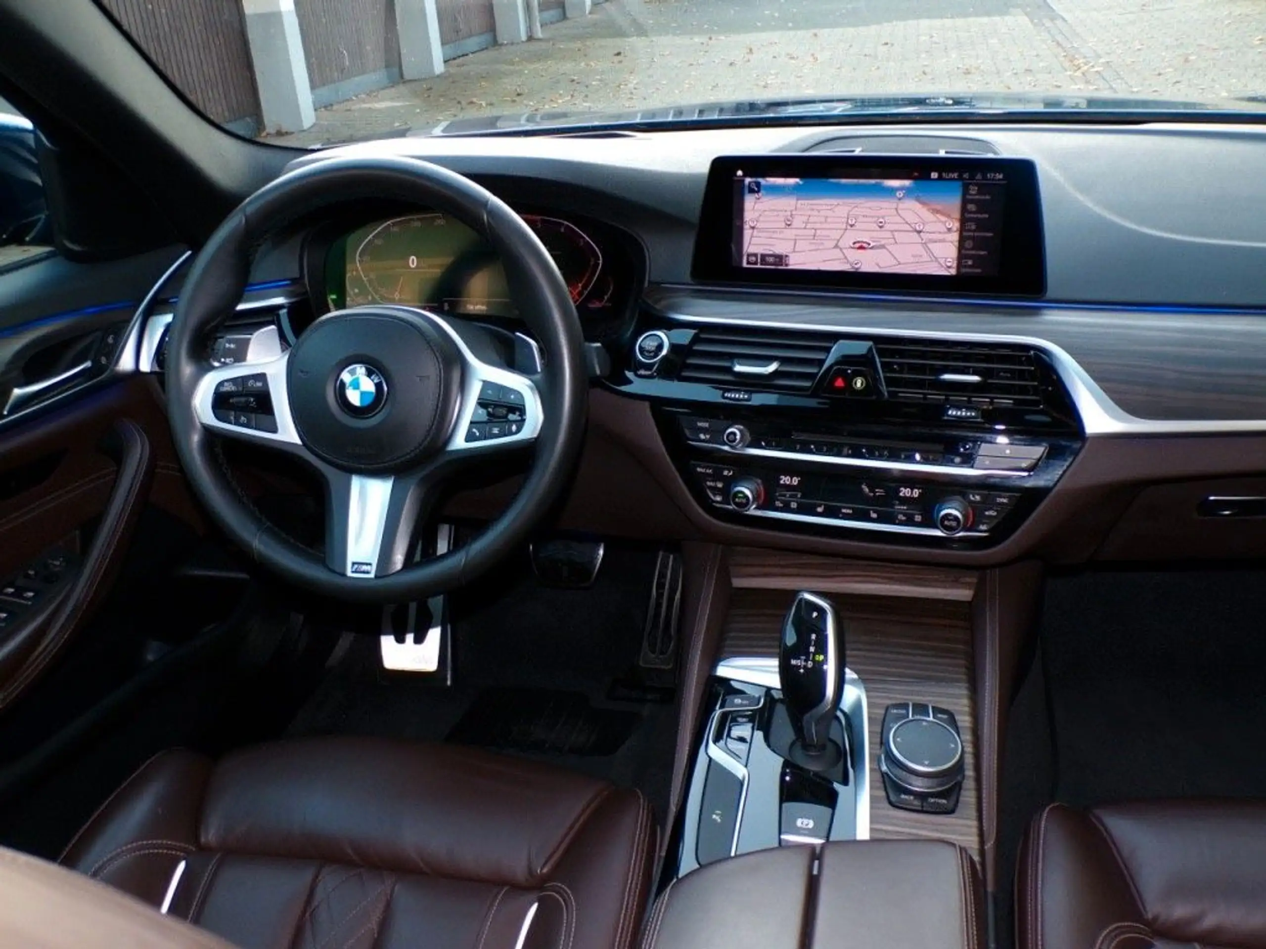 BMW - 540