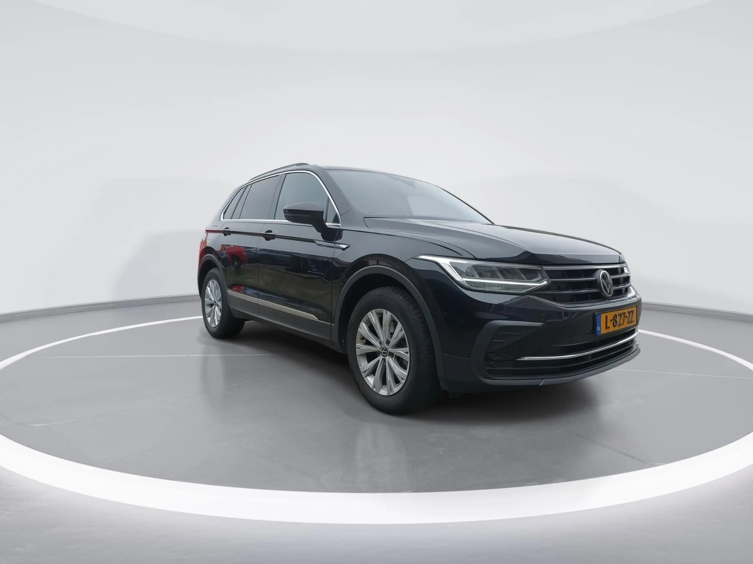 Volkswagen - Tiguan