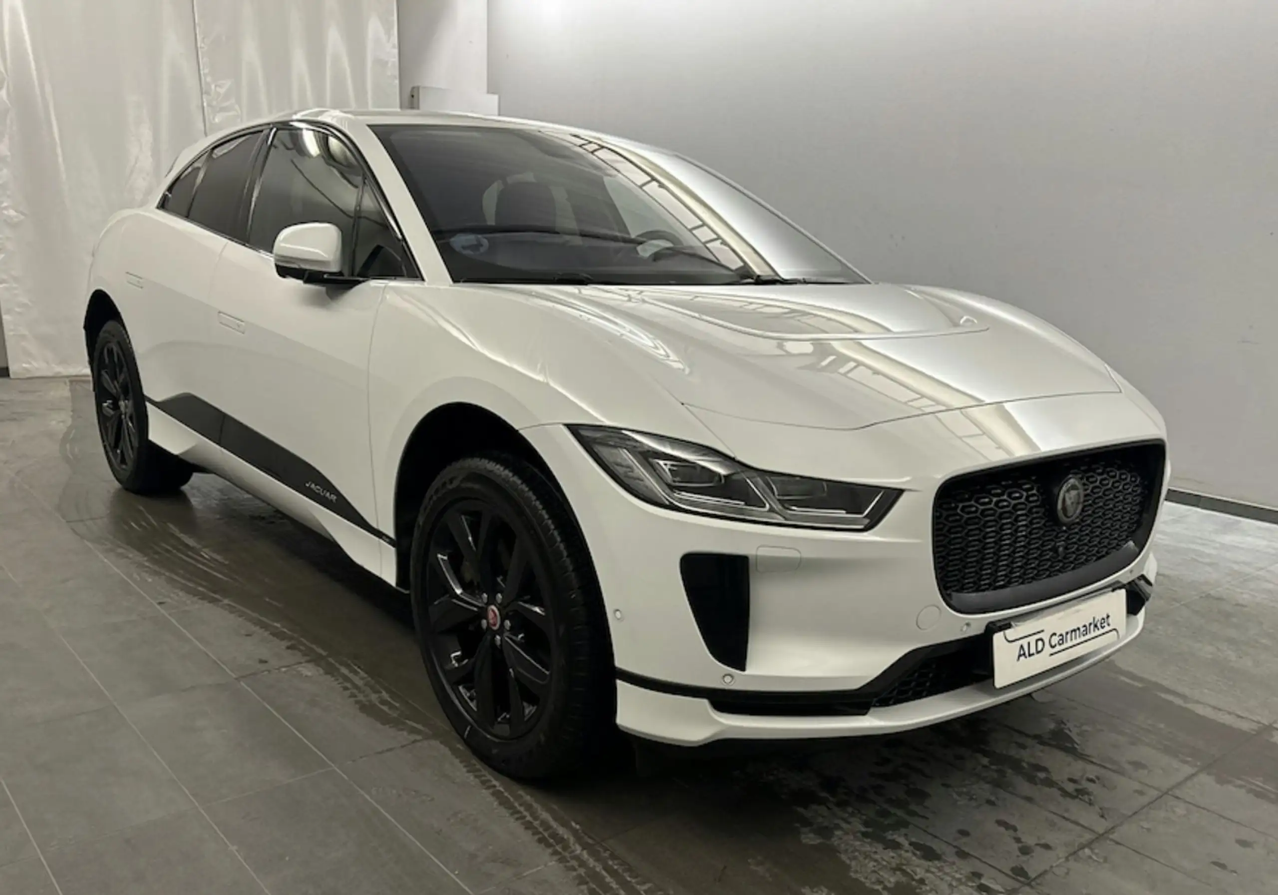 Jaguar - I-Pace