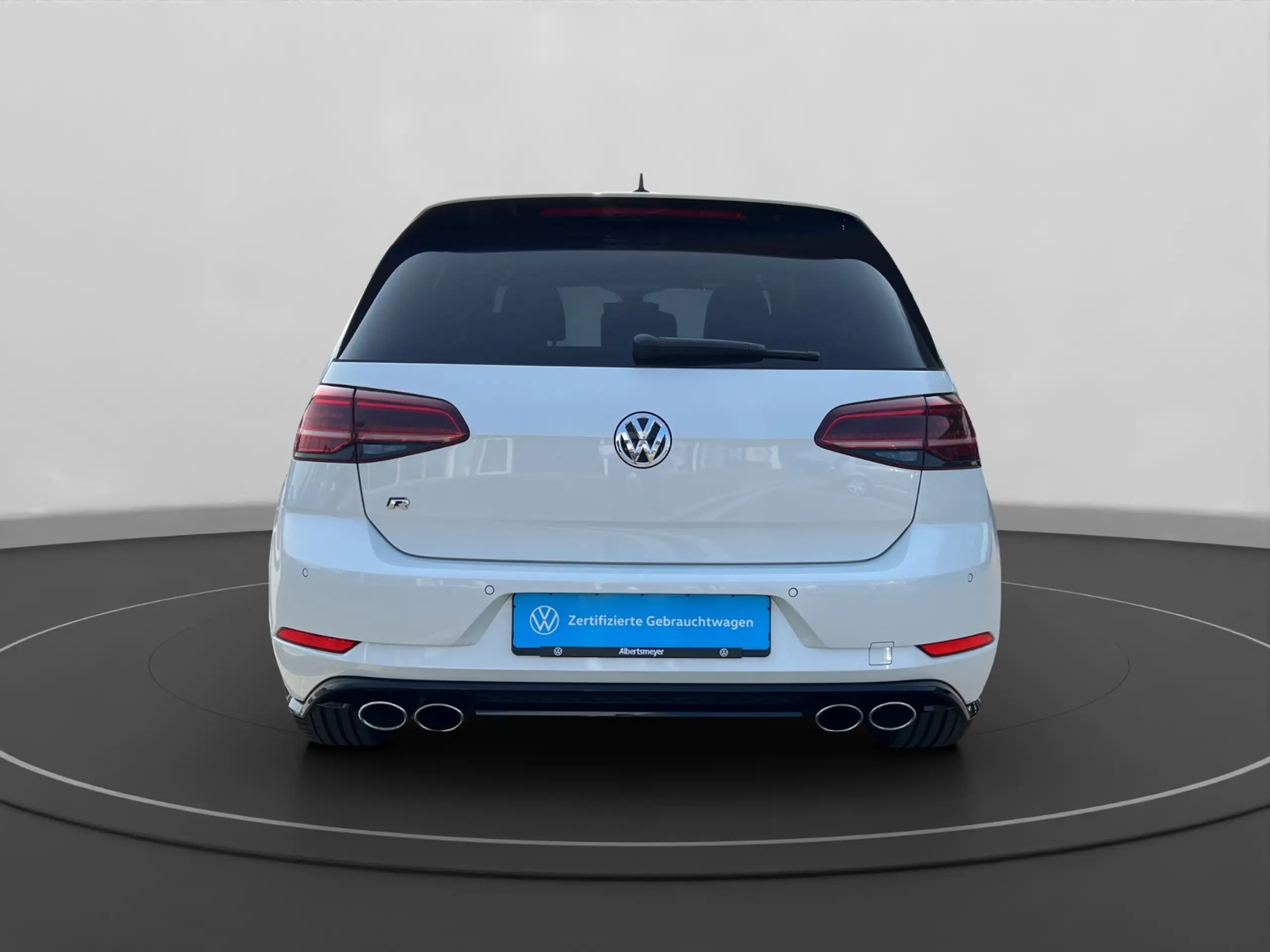 Volkswagen - Golf