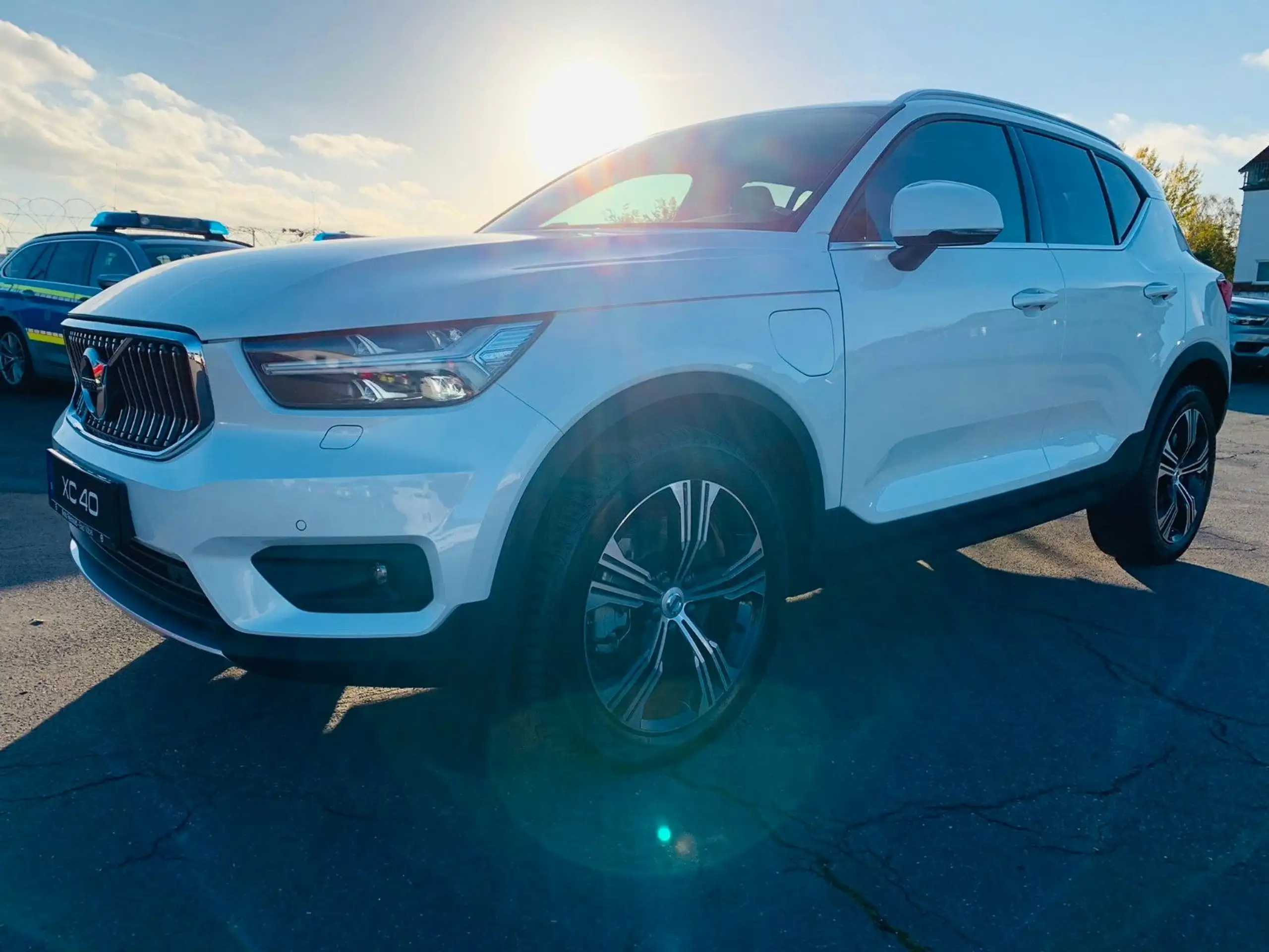 Volvo - XC40