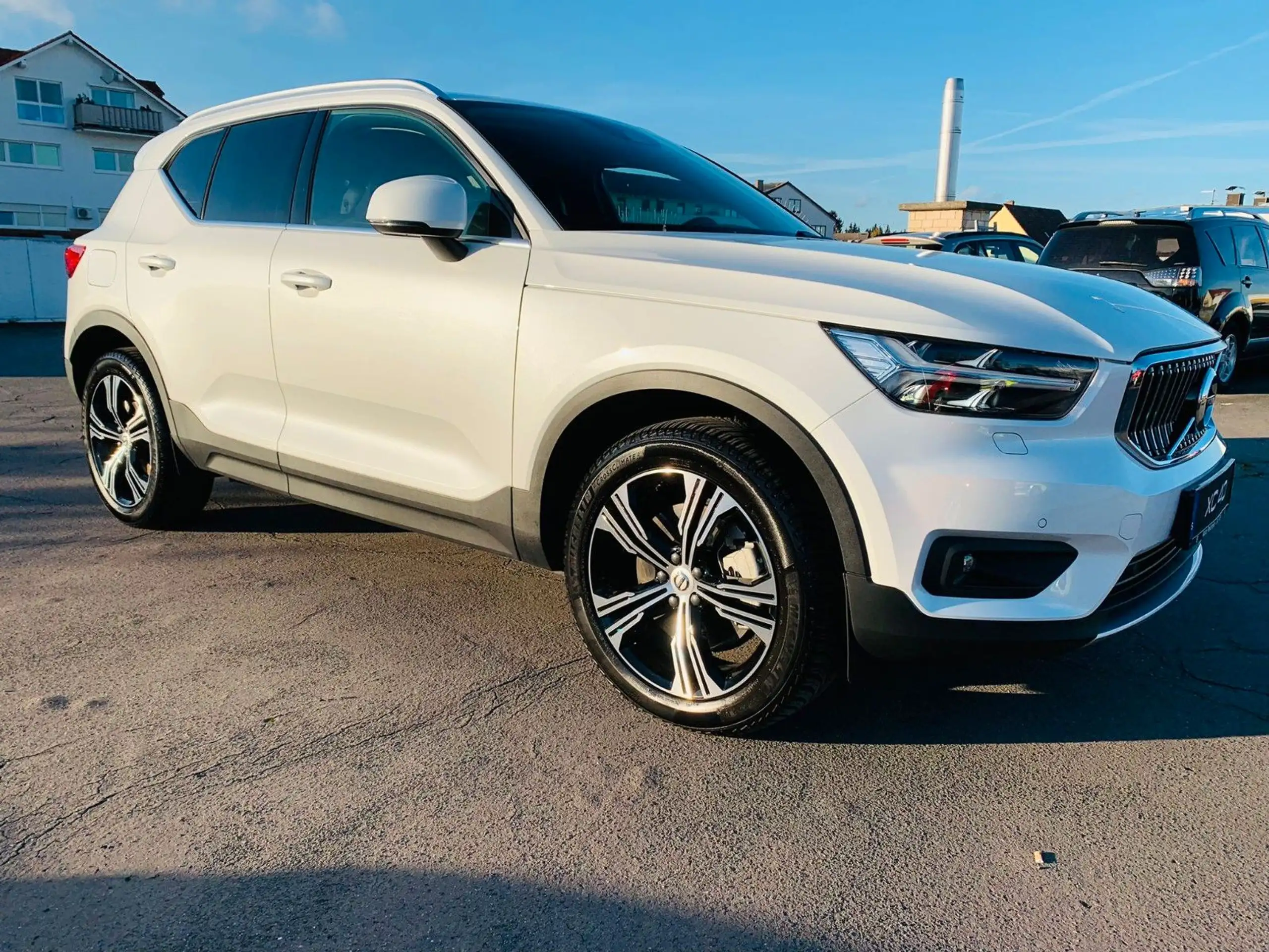 Volvo - XC40