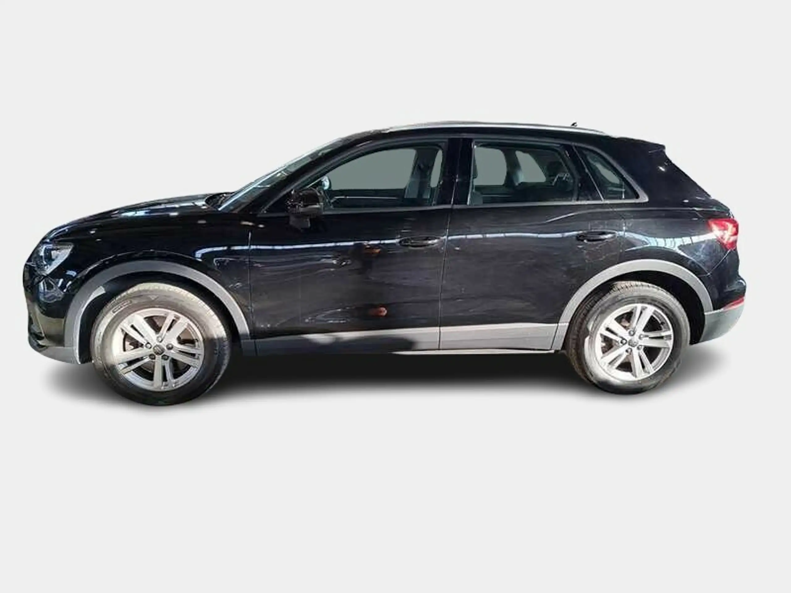 Audi - Q3