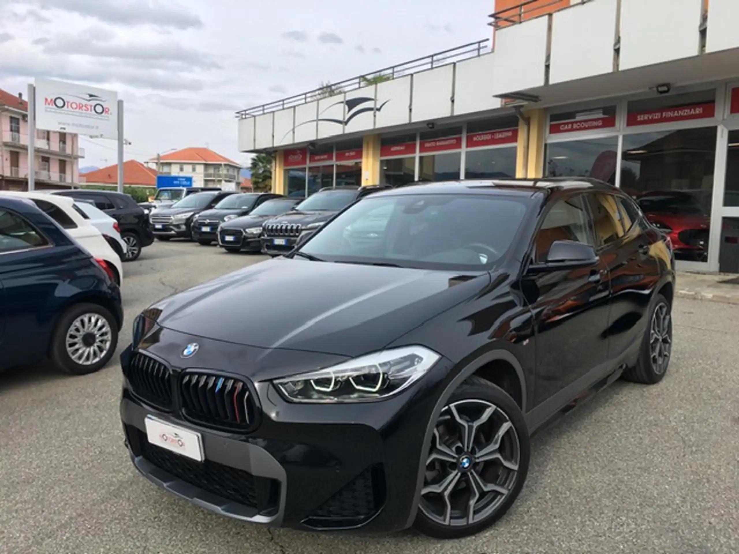 BMW - X2