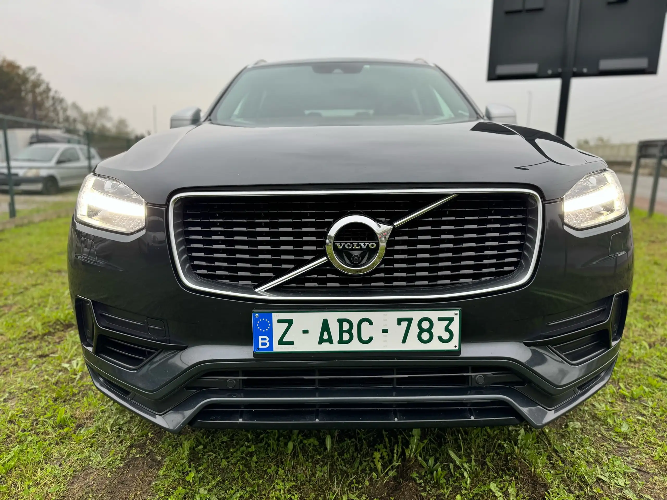 Volvo - XC90