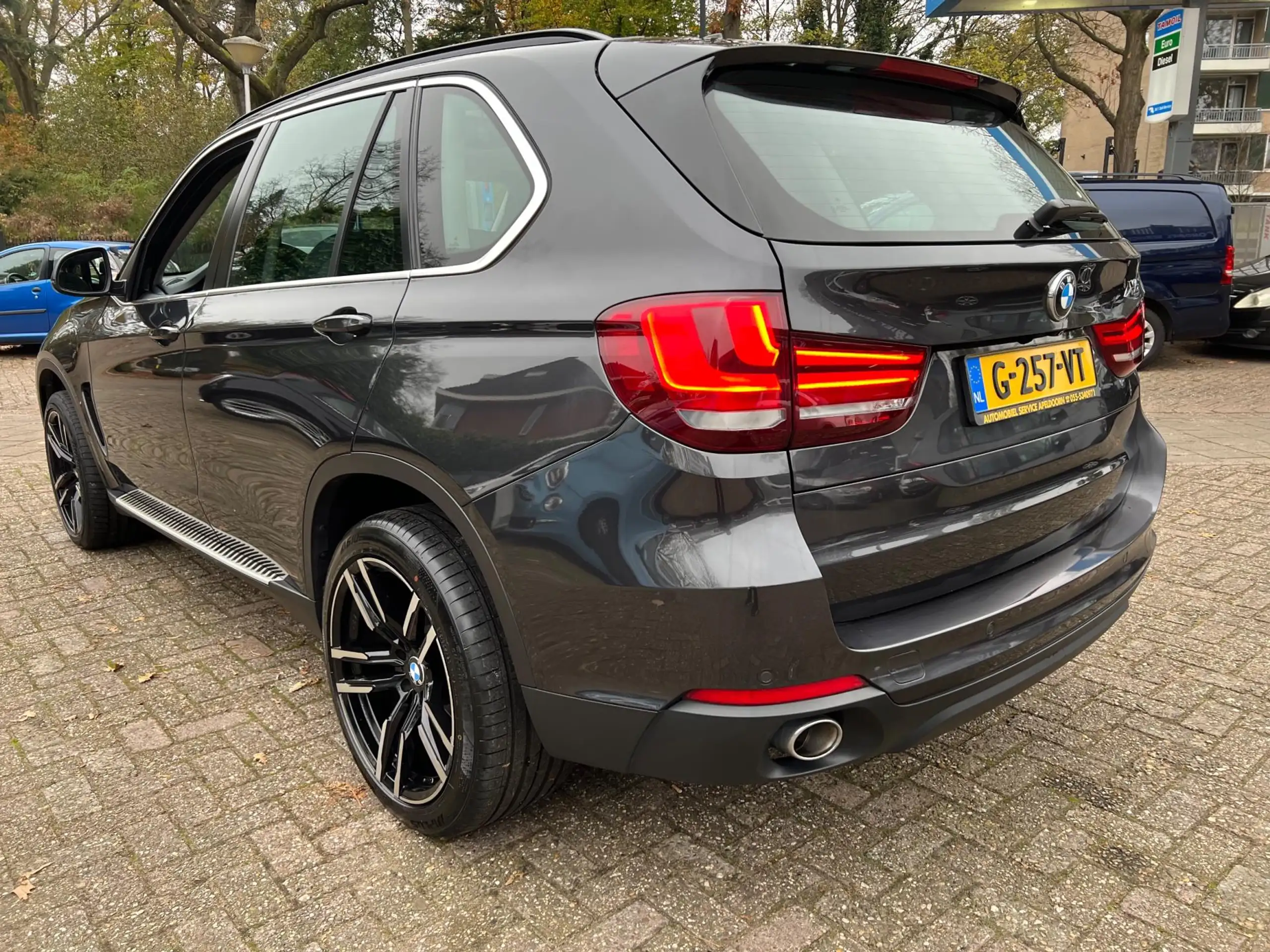 BMW - X5