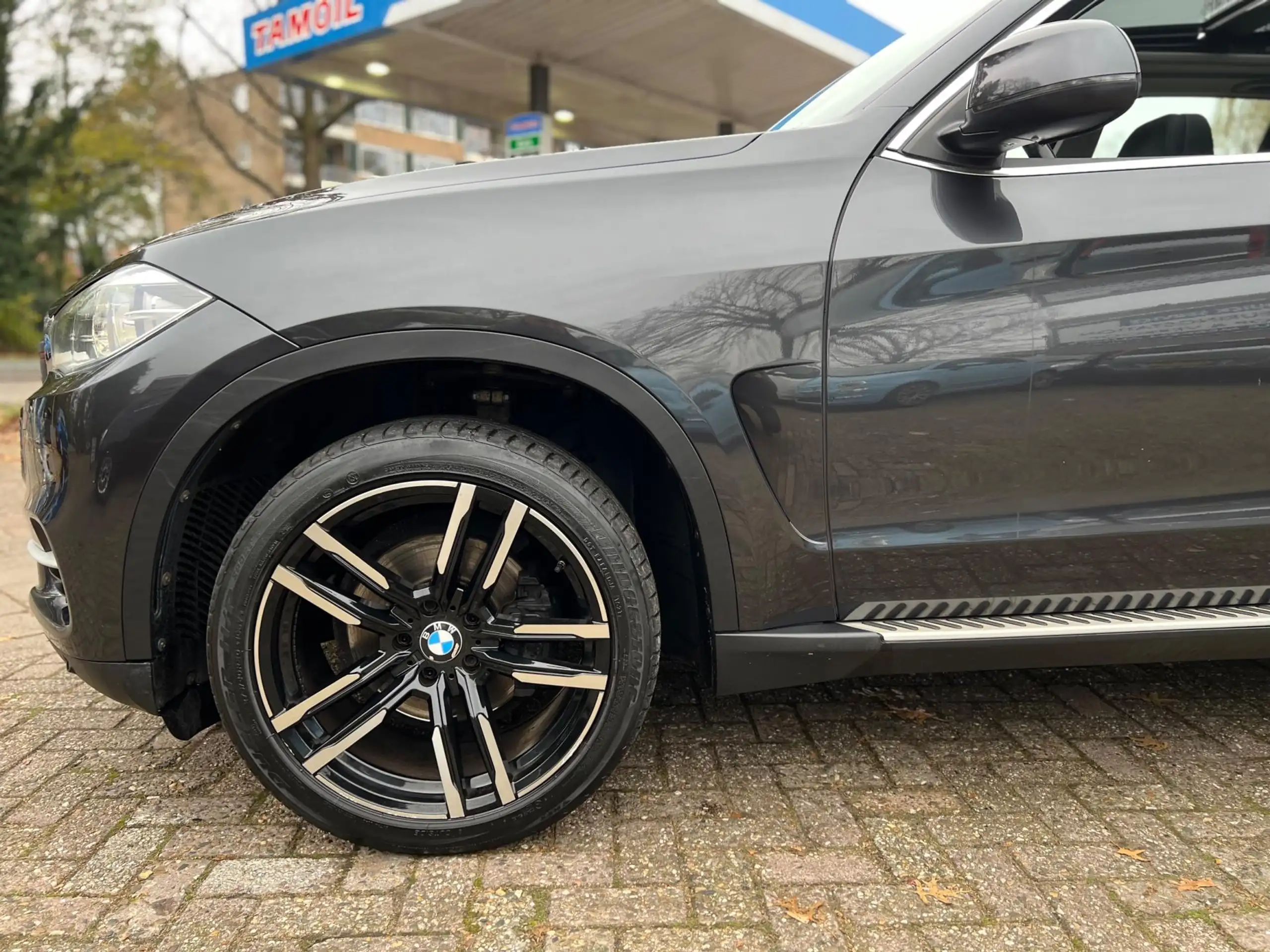 BMW - X5