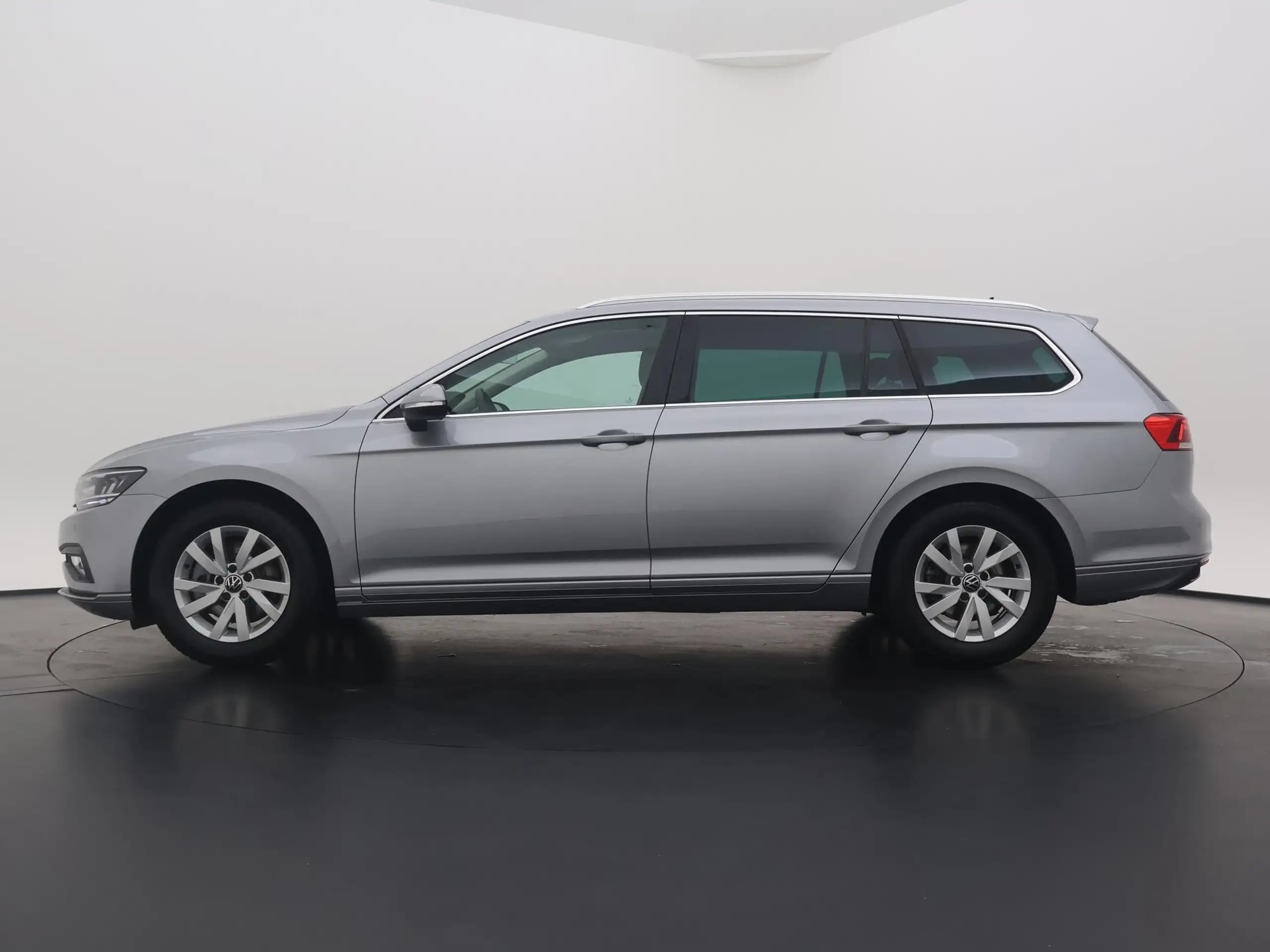 Volkswagen - Passat Variant