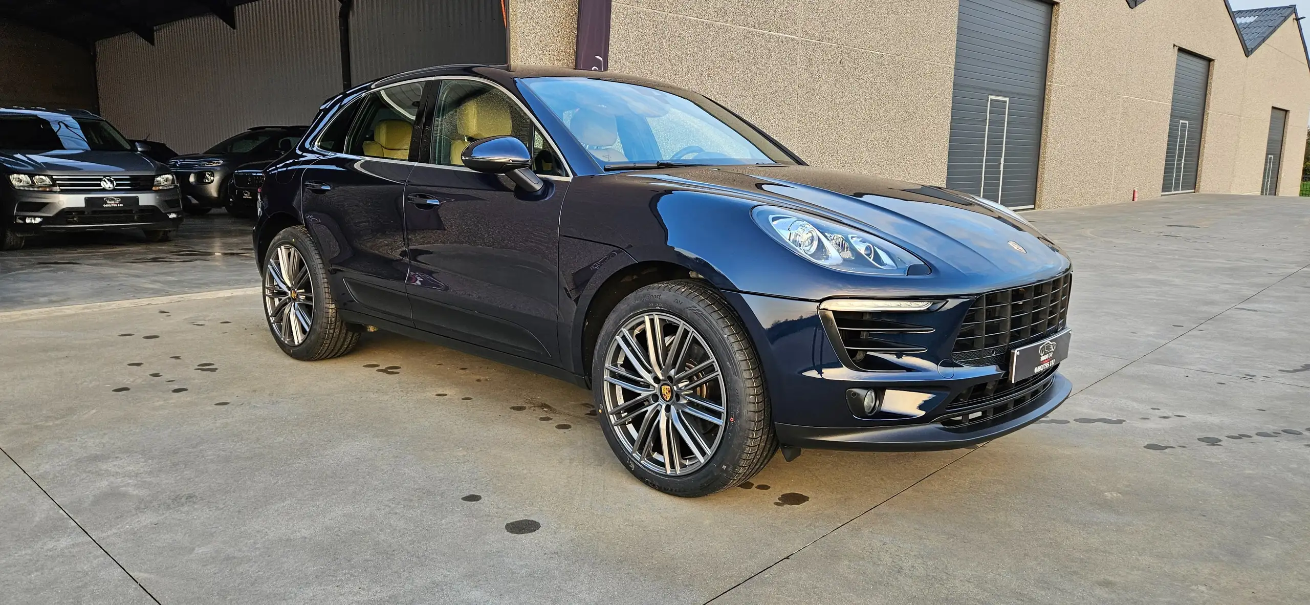 Porsche - Macan