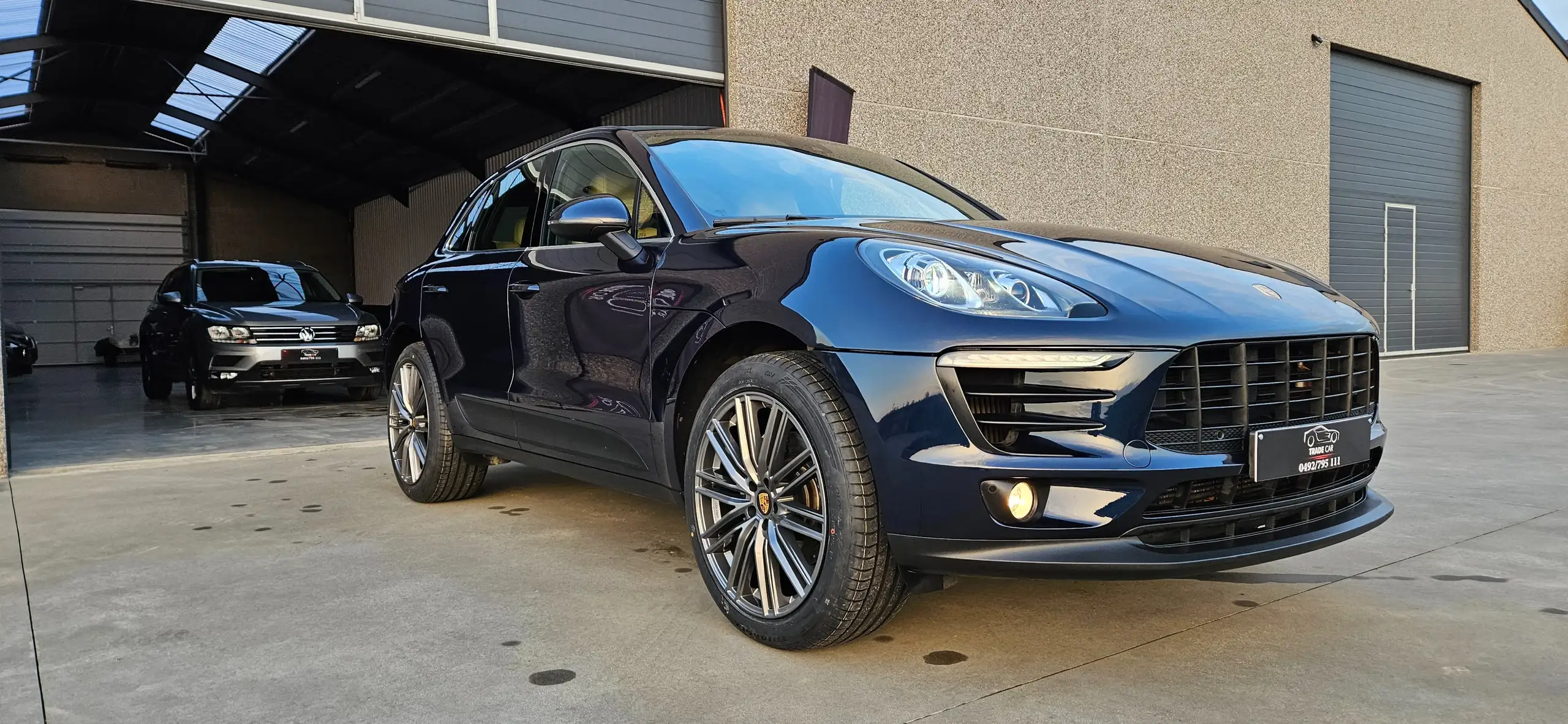 Porsche - Macan