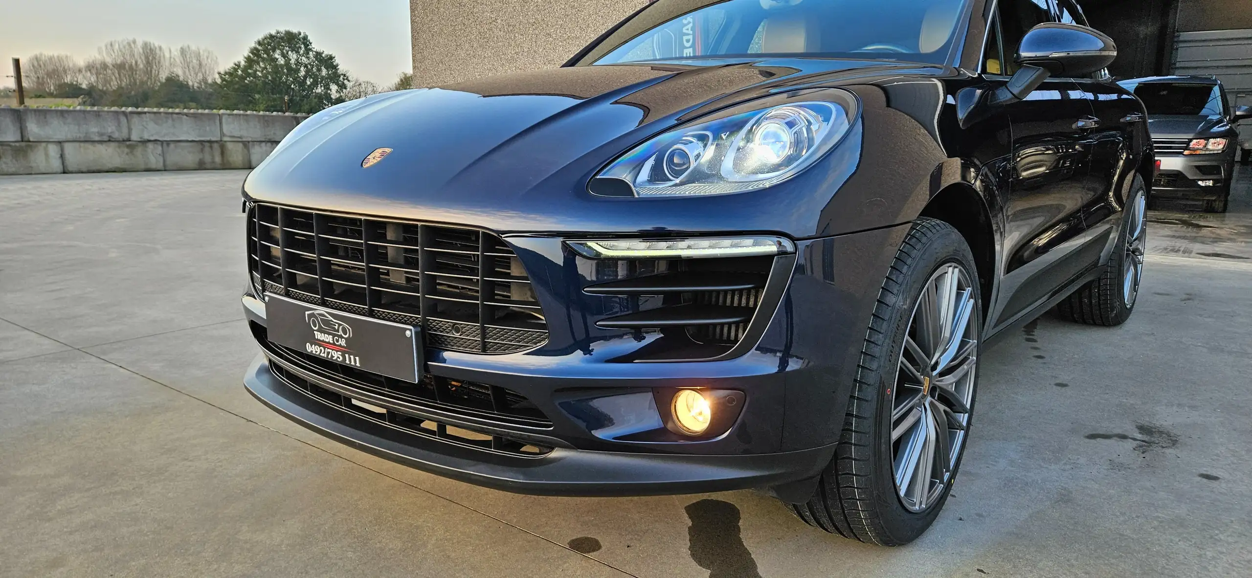 Porsche - Macan