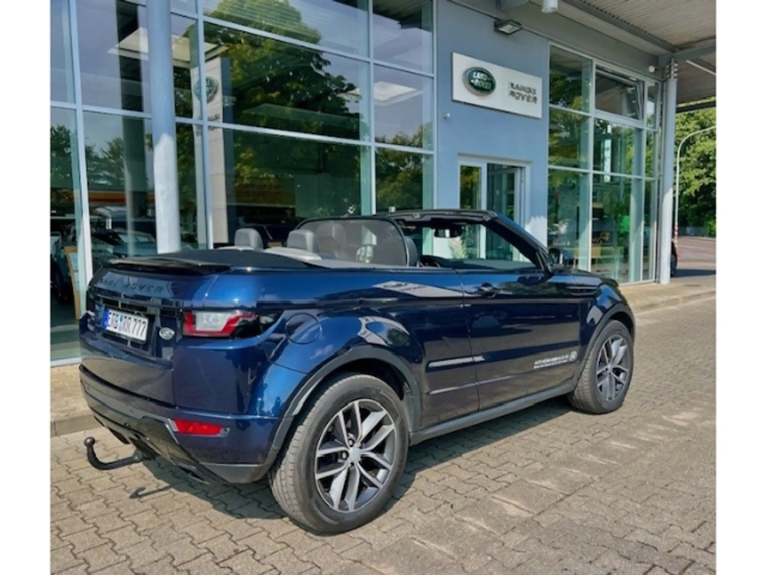 Land Rover - Range Rover Evoque