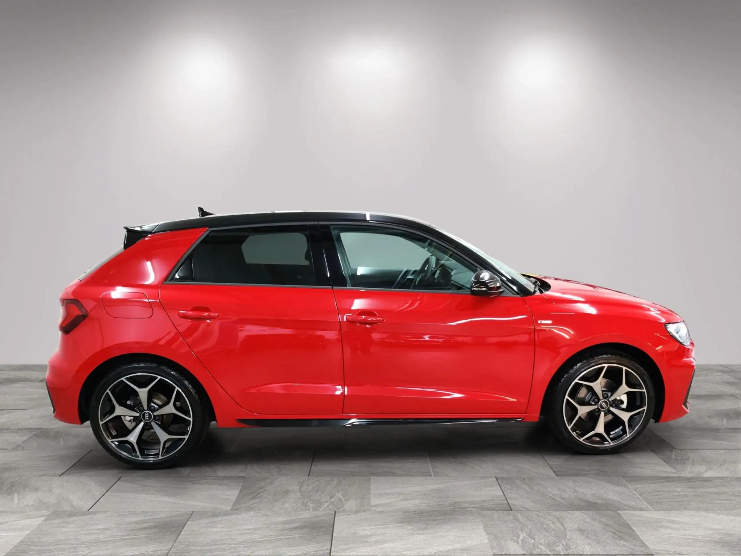 Audi - A1