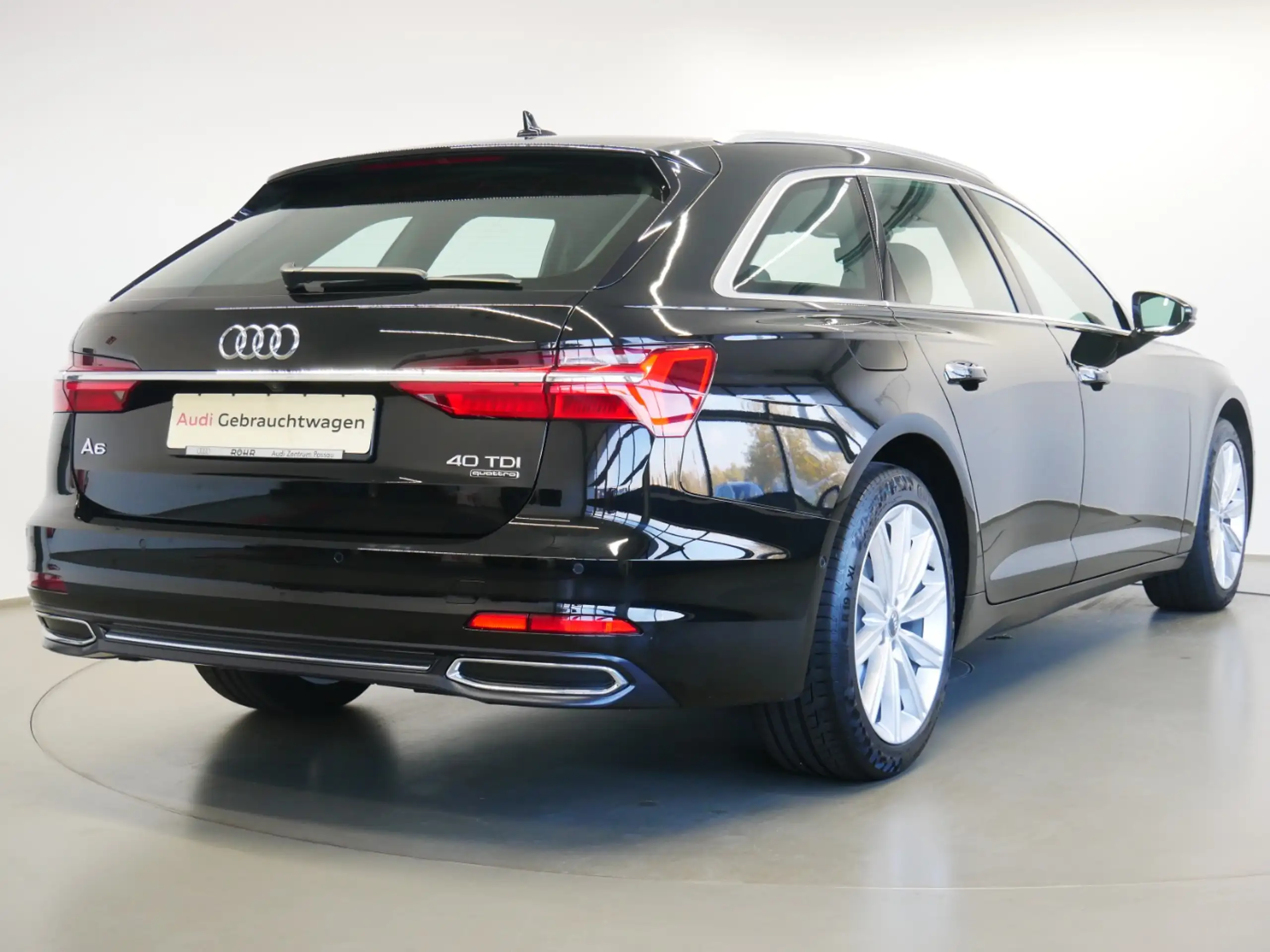 Audi - A6