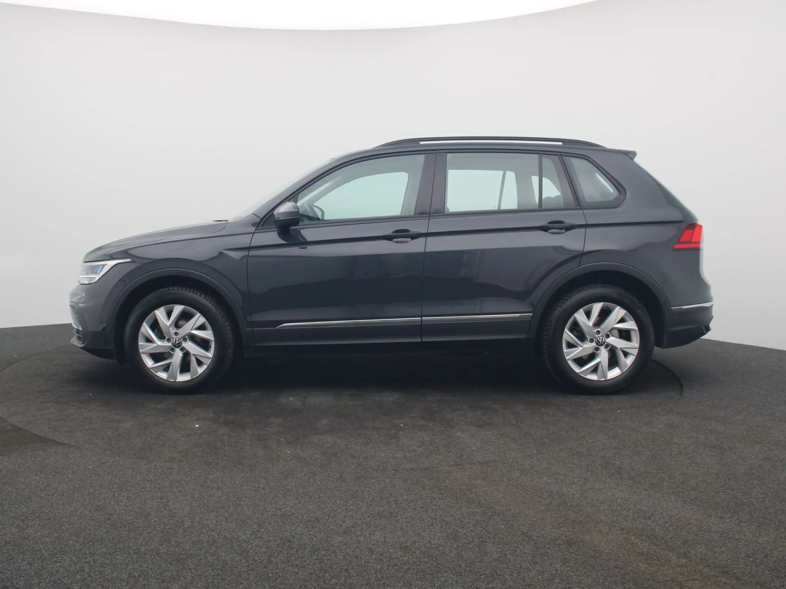 Volkswagen - Tiguan