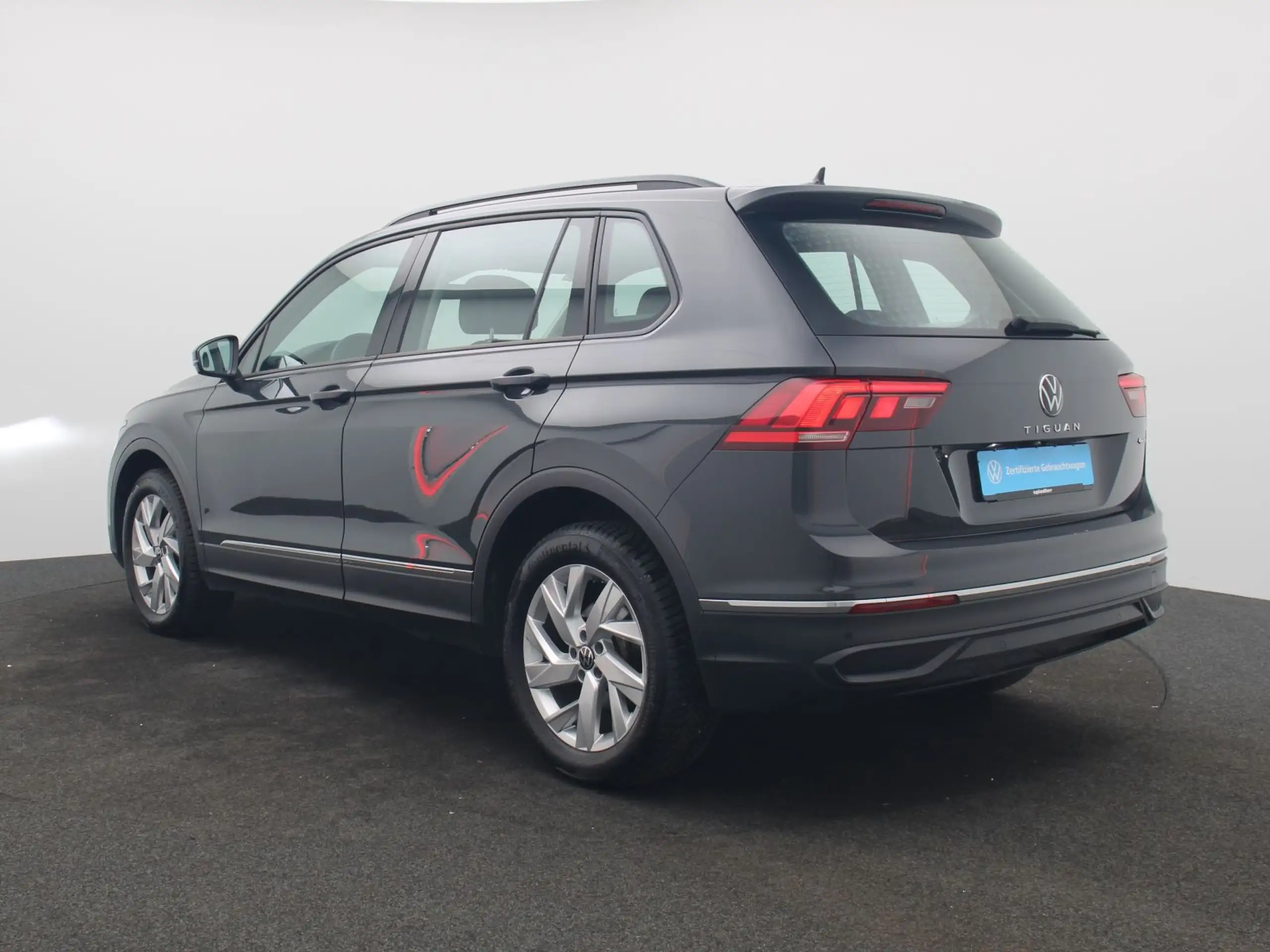 Volkswagen - Tiguan