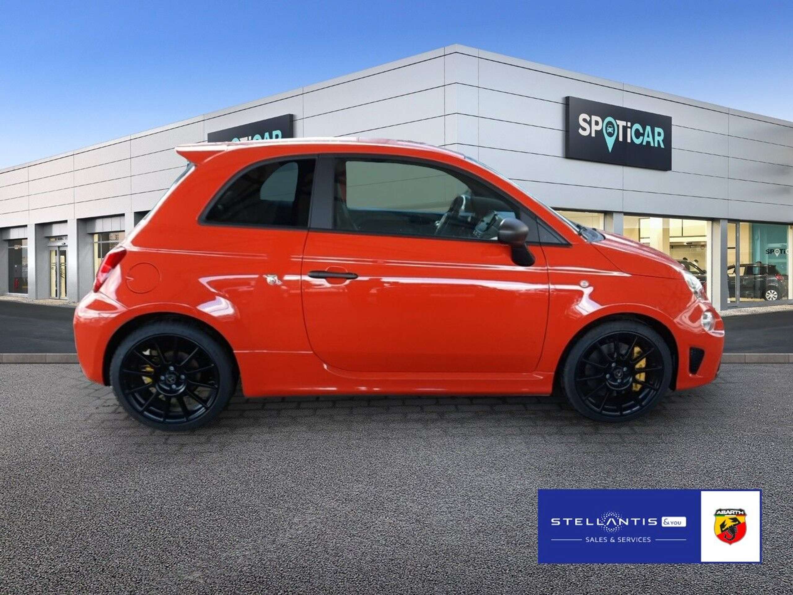 Abarth - 695