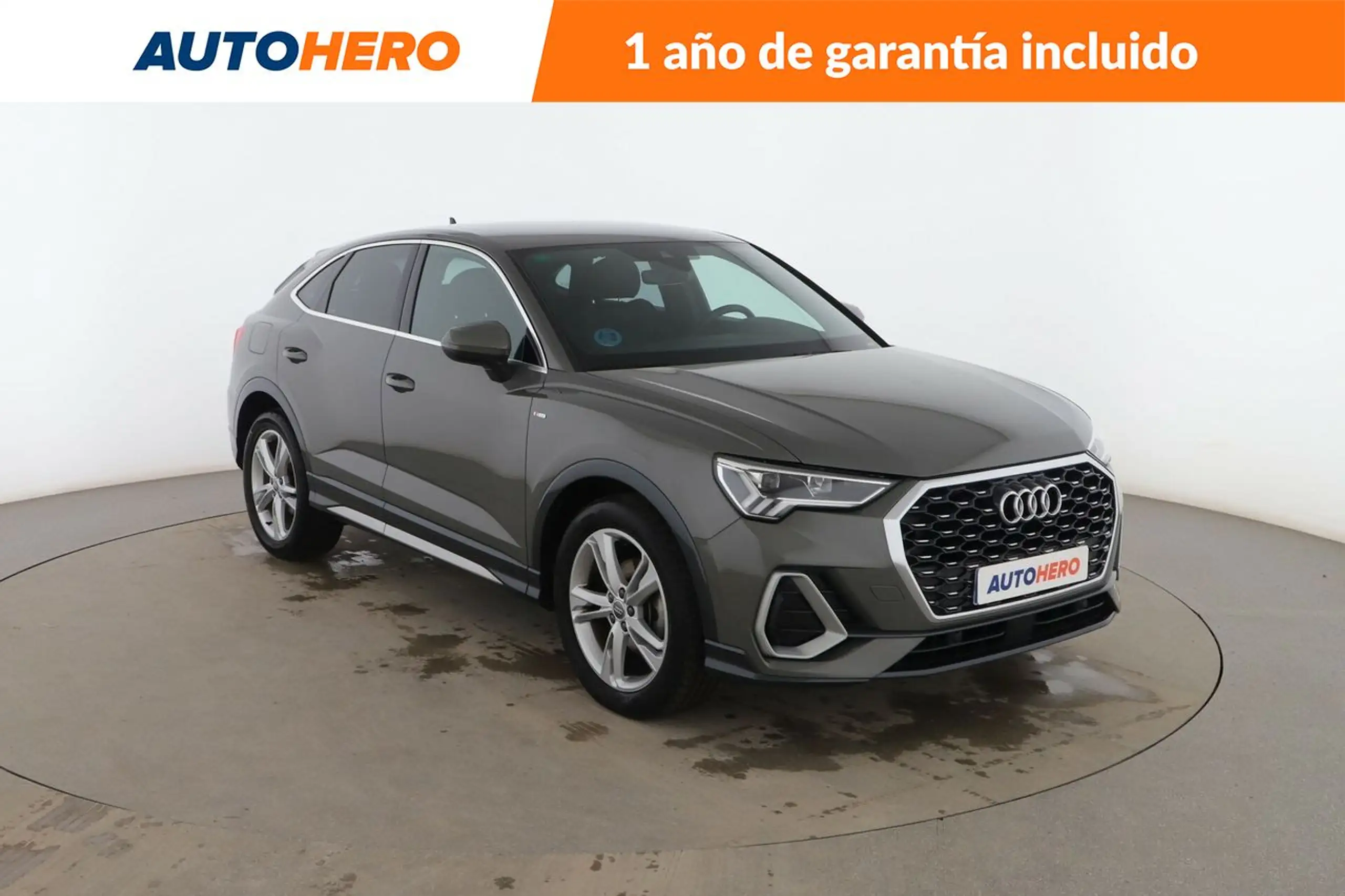 Audi - Q3