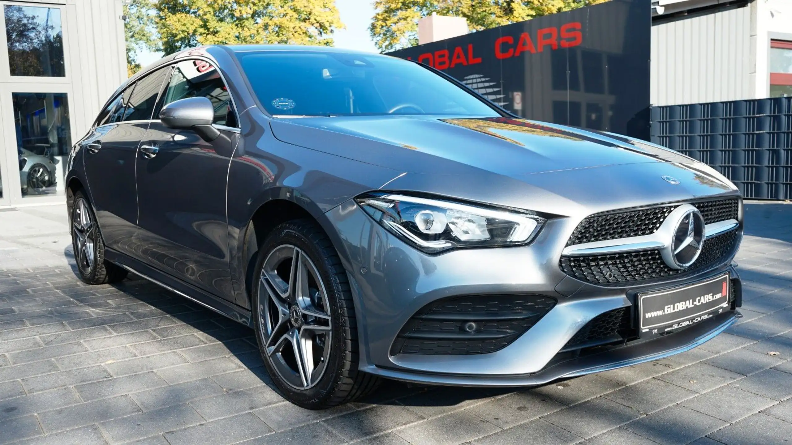 Mercedes-Benz - CLA 250