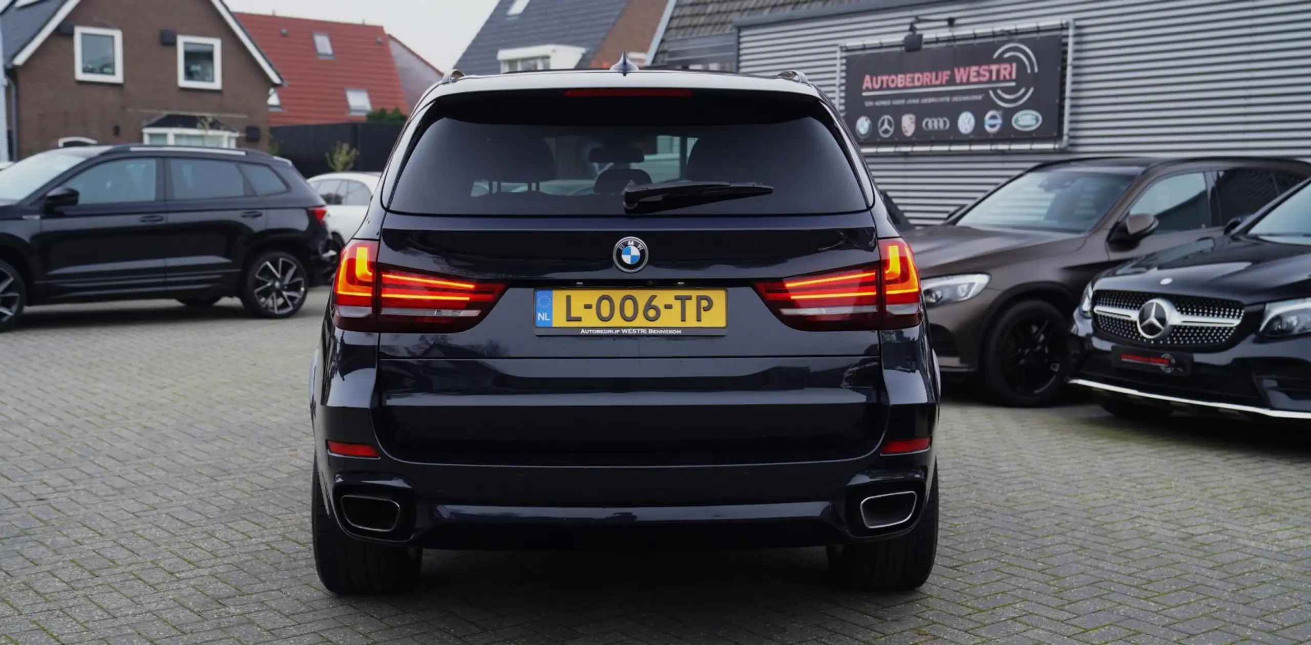 BMW - X5