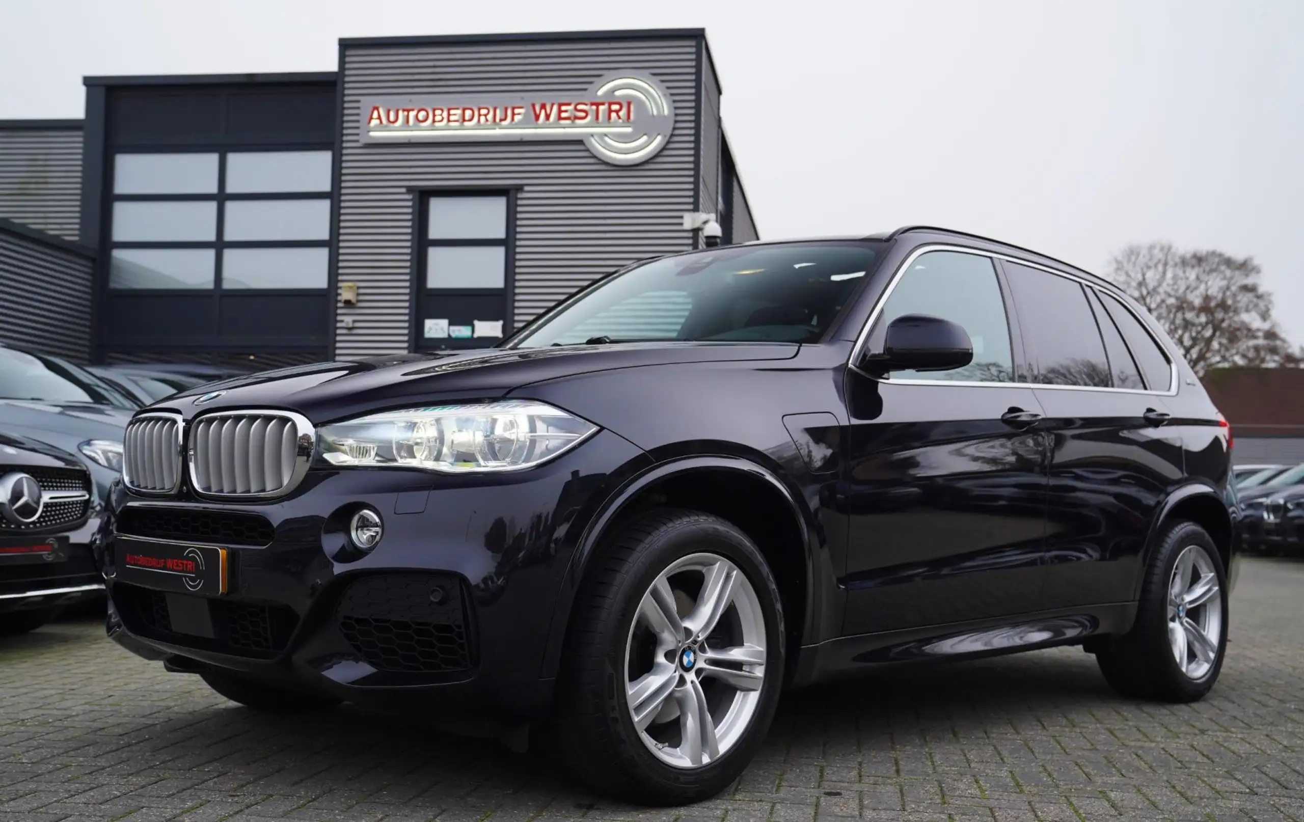 BMW - X5