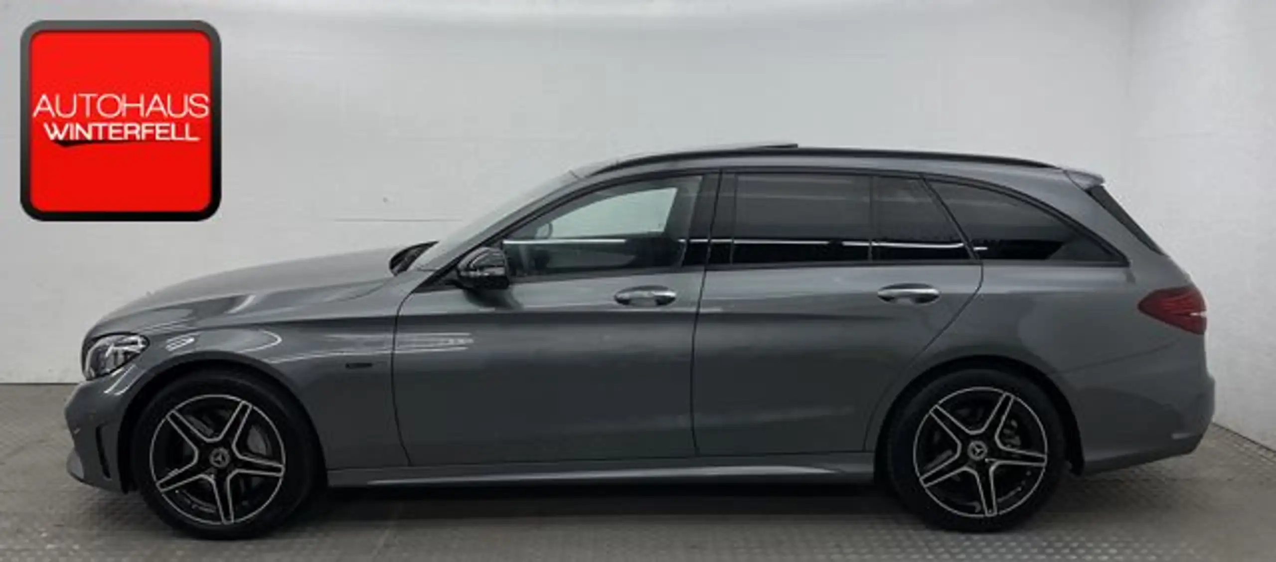 Mercedes-Benz - C 300