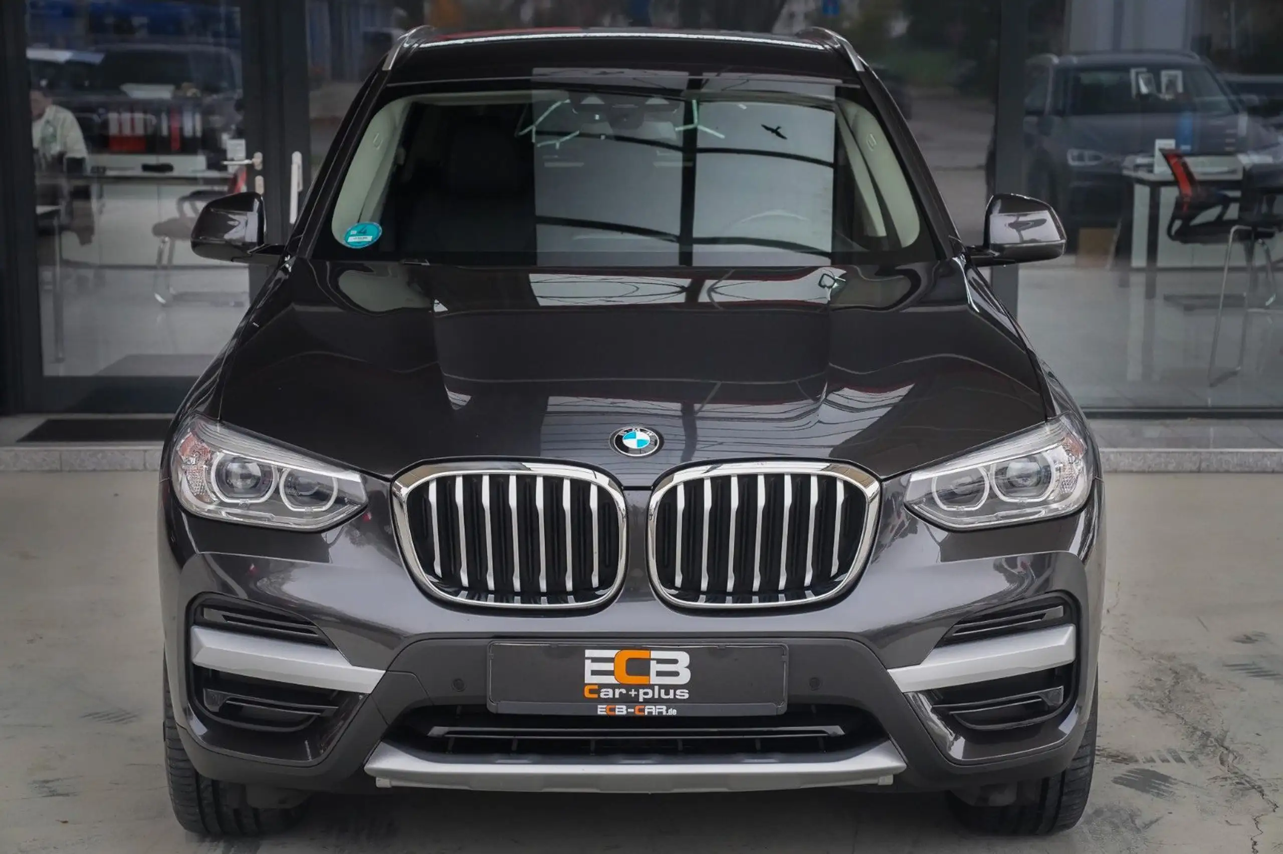 BMW - X3