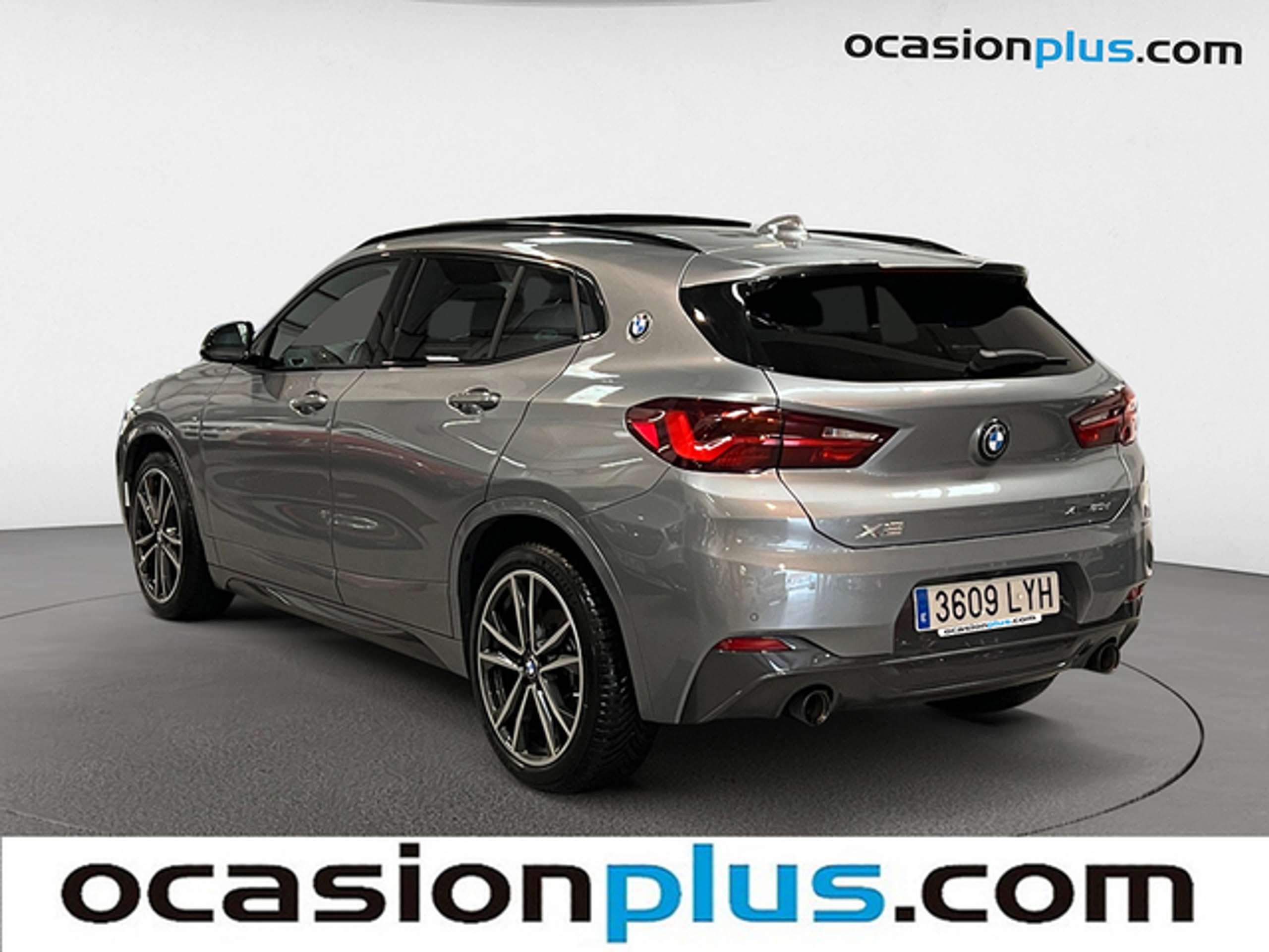 BMW - X2