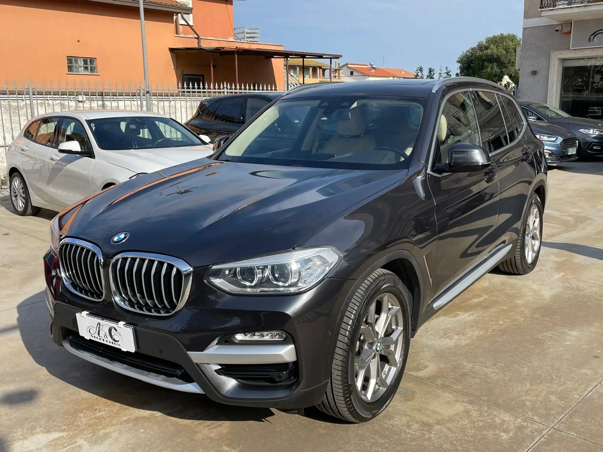 BMW - X3