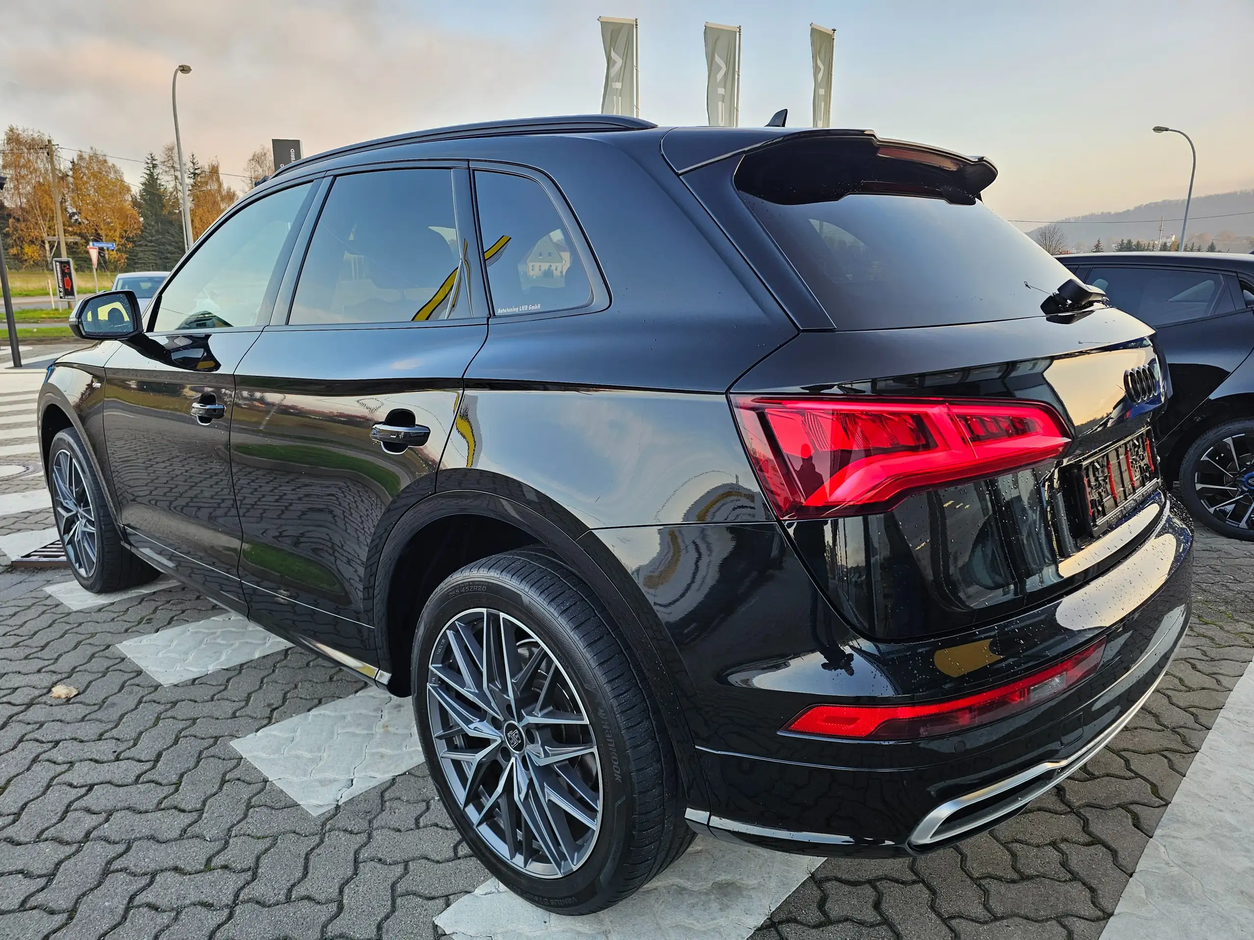 Audi - Q5