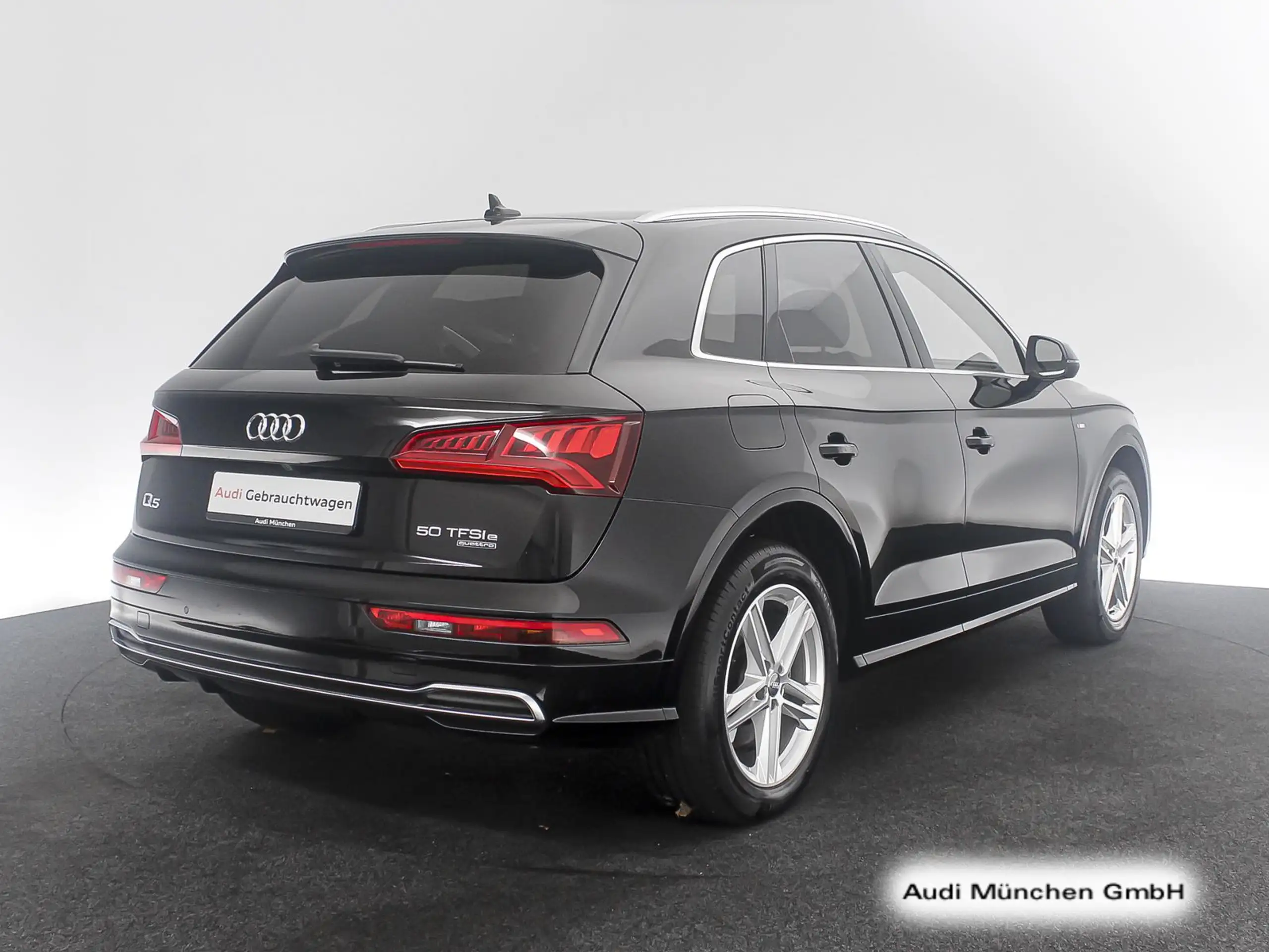 Audi - Q5