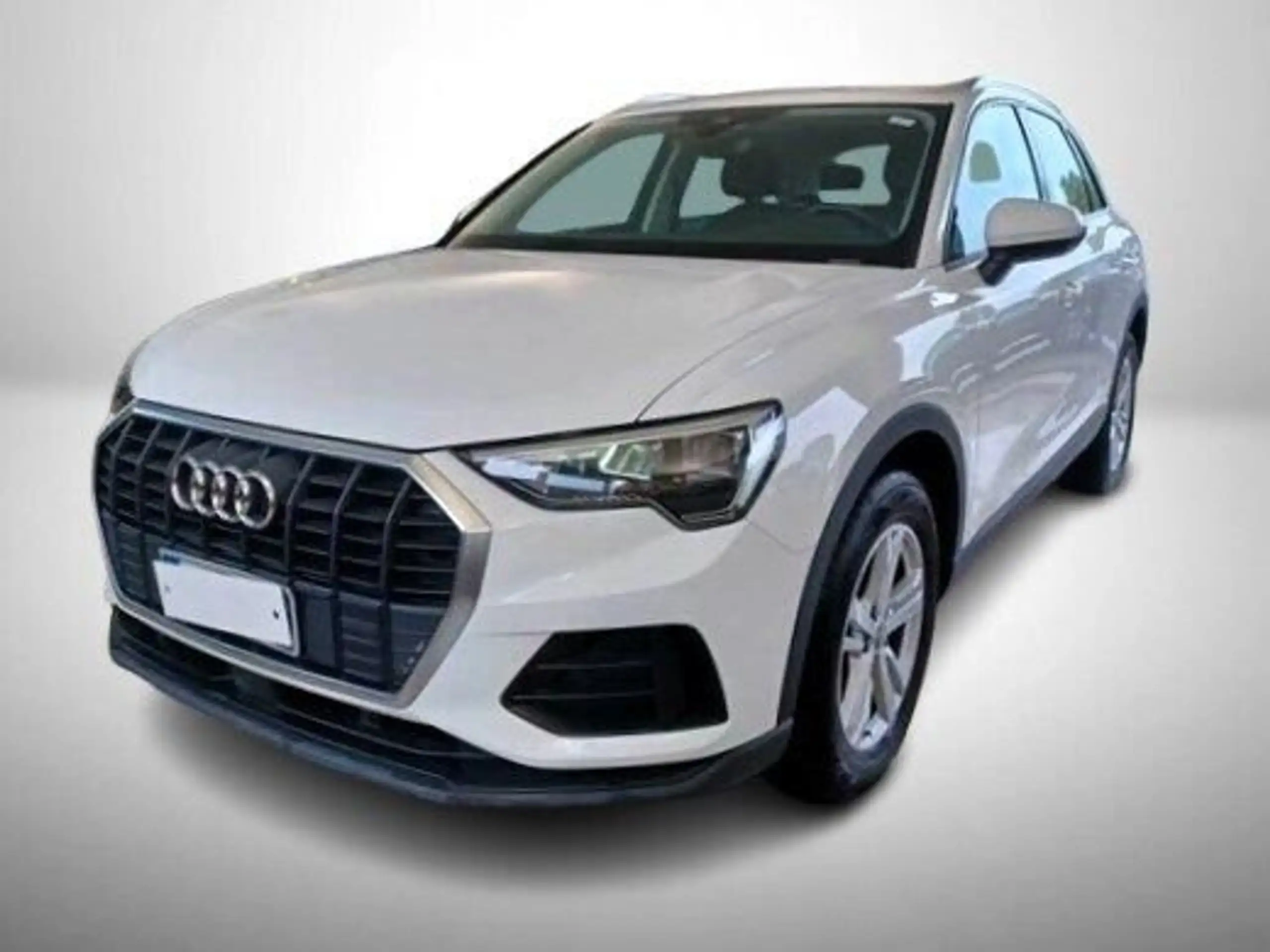 Audi - Q3