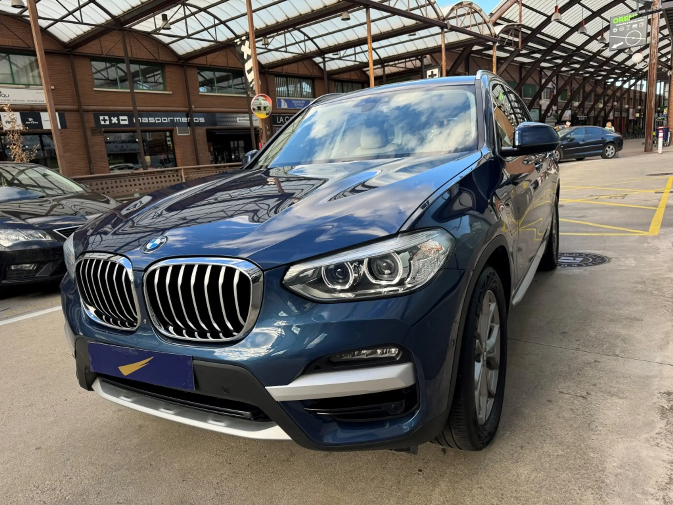 BMW - X3