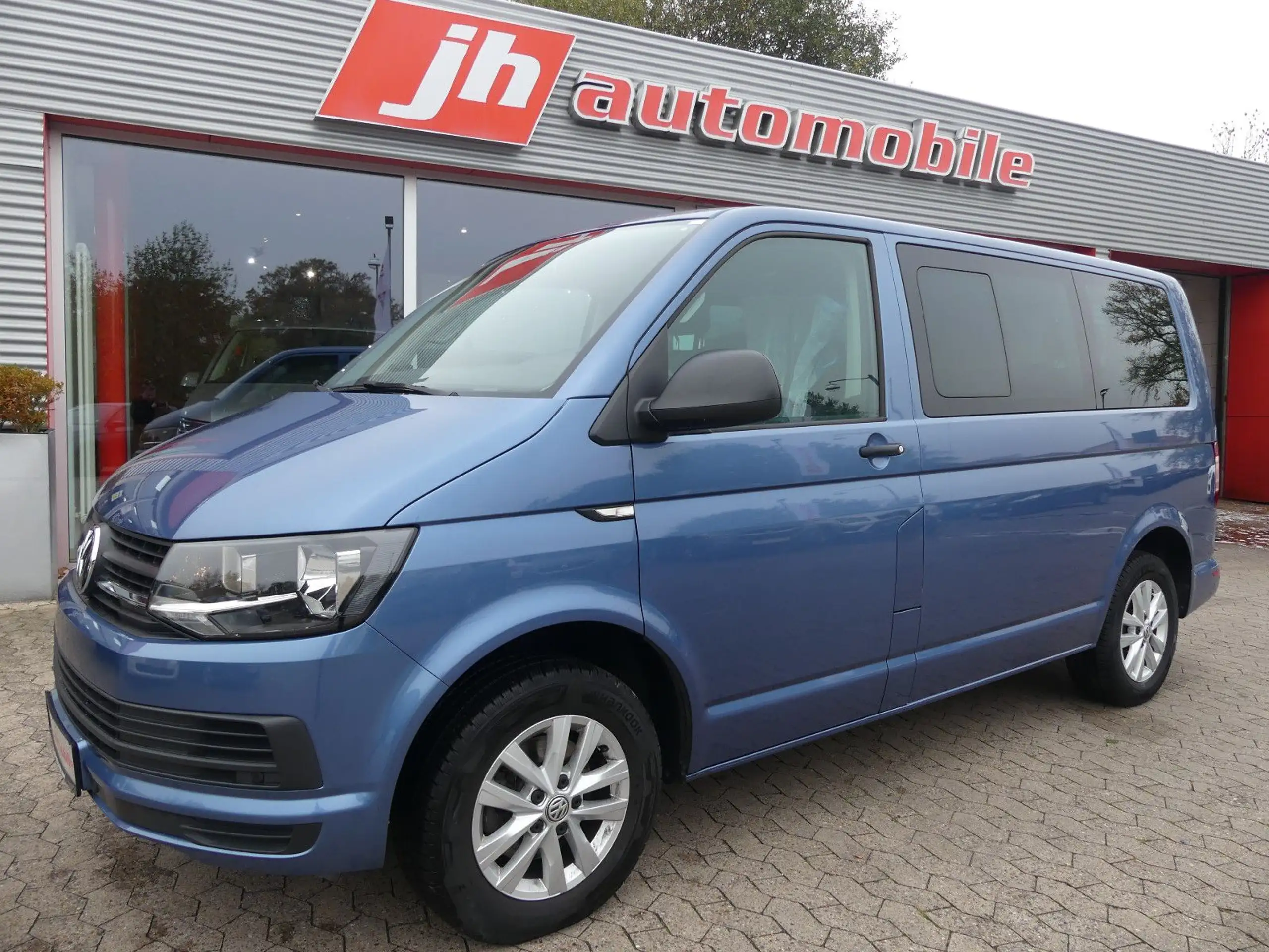 Volkswagen - T6 Multivan