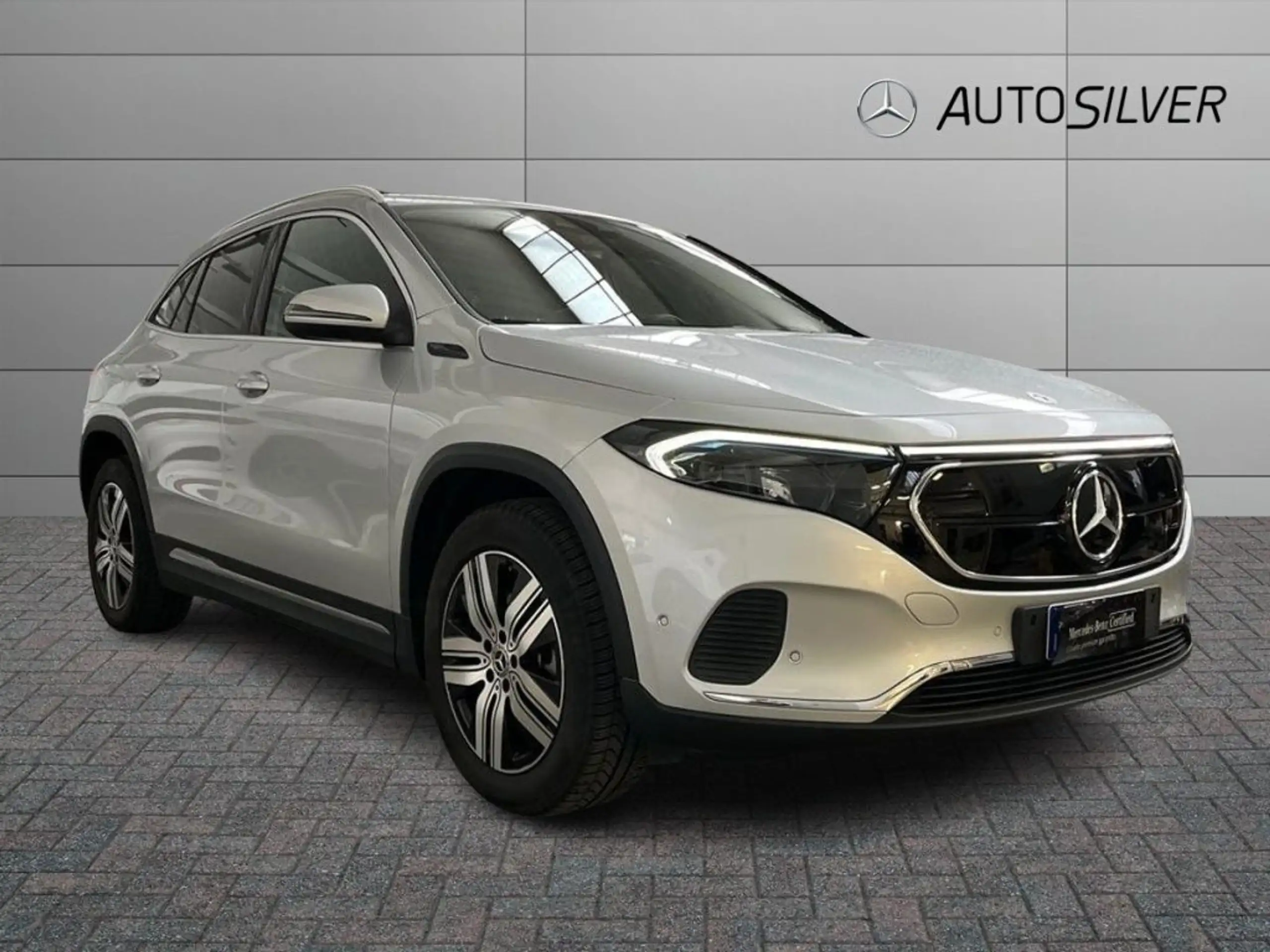 Mercedes-Benz - EQA